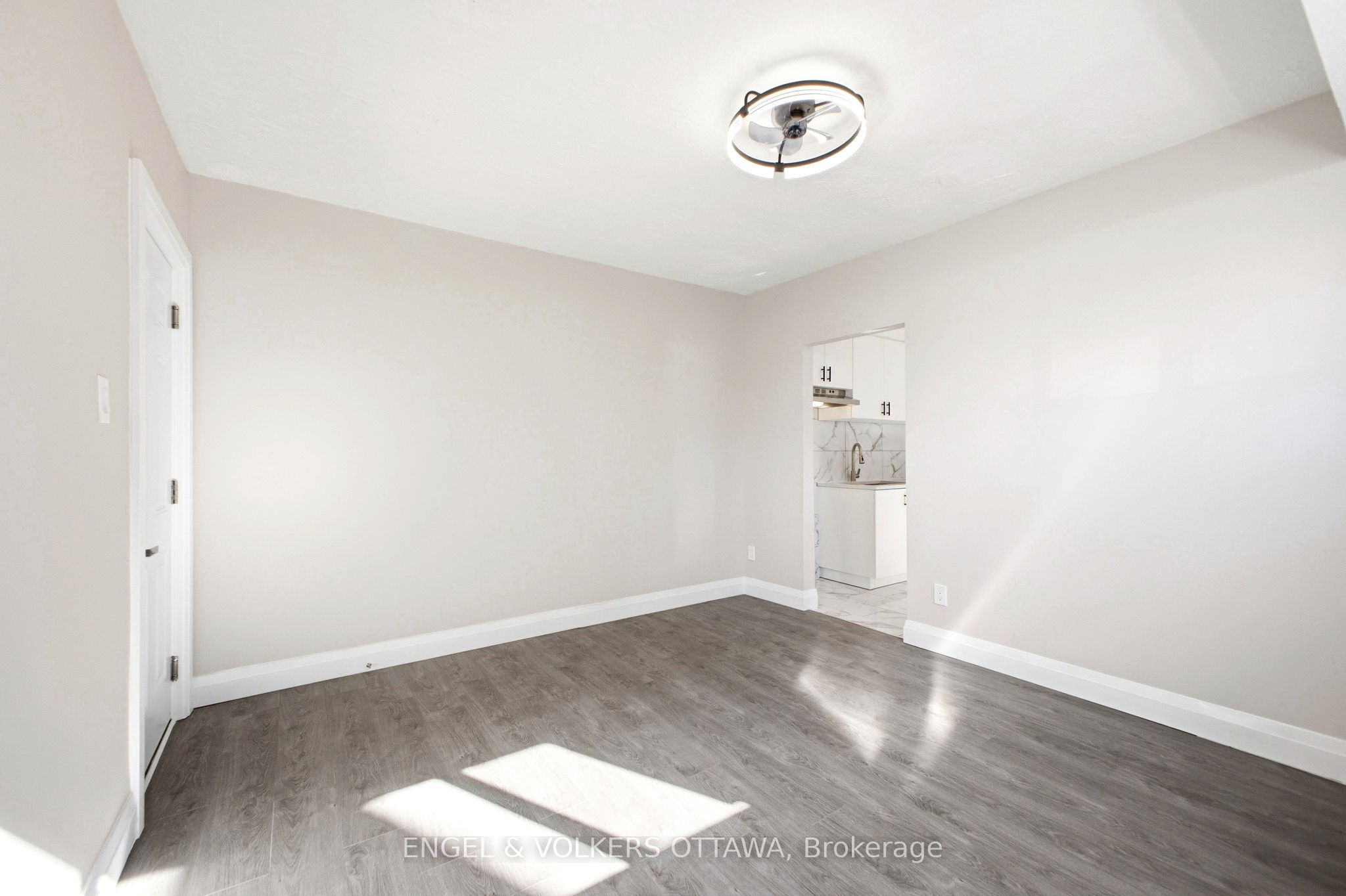 287 St Laurent Boulevard 1 Property Photo 14