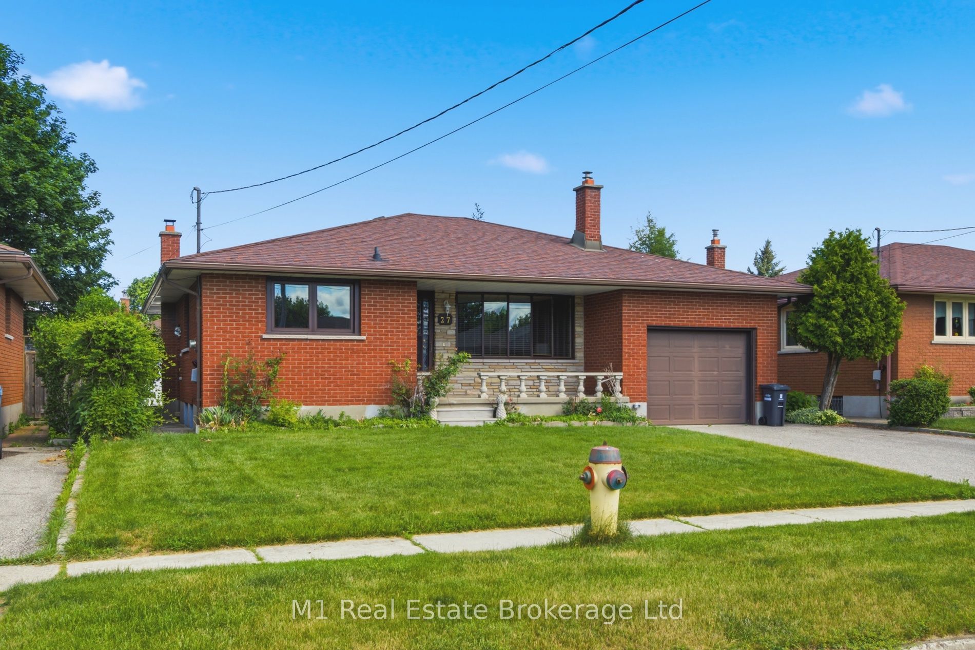 27 Palermo Crescent Property Photo 1