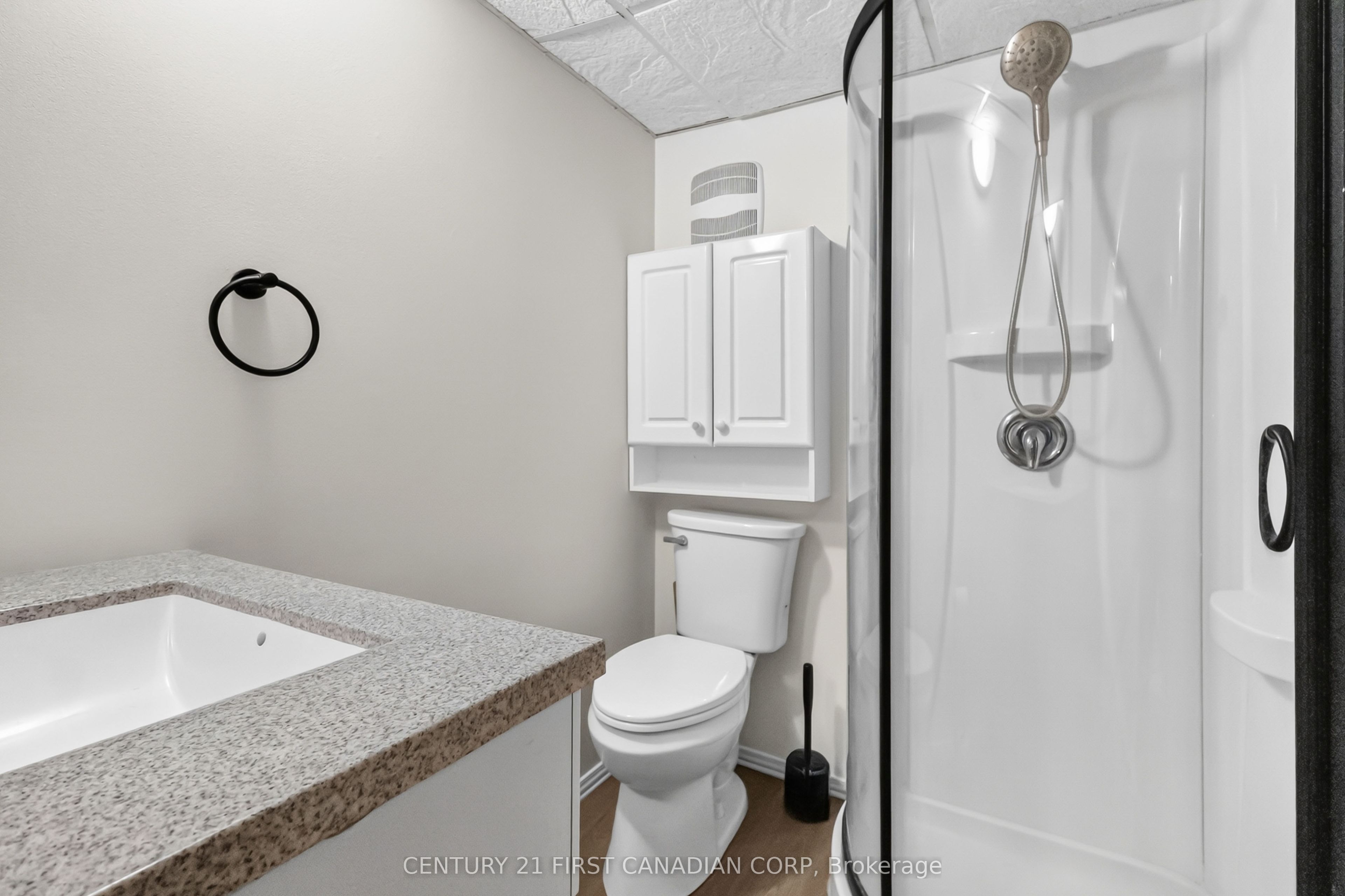 138 Harding Crescent Property Photo 22