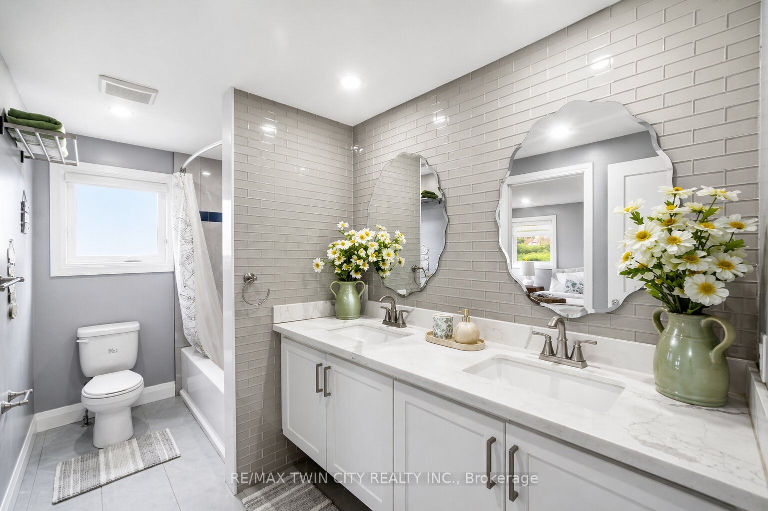 86 Carlyle Drive Property Photo 18