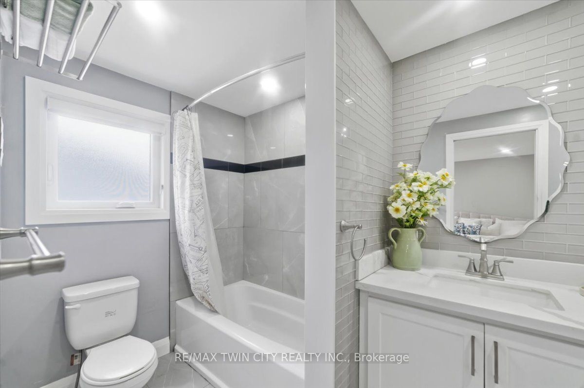 86 Carlyle Drive Property Photo 19