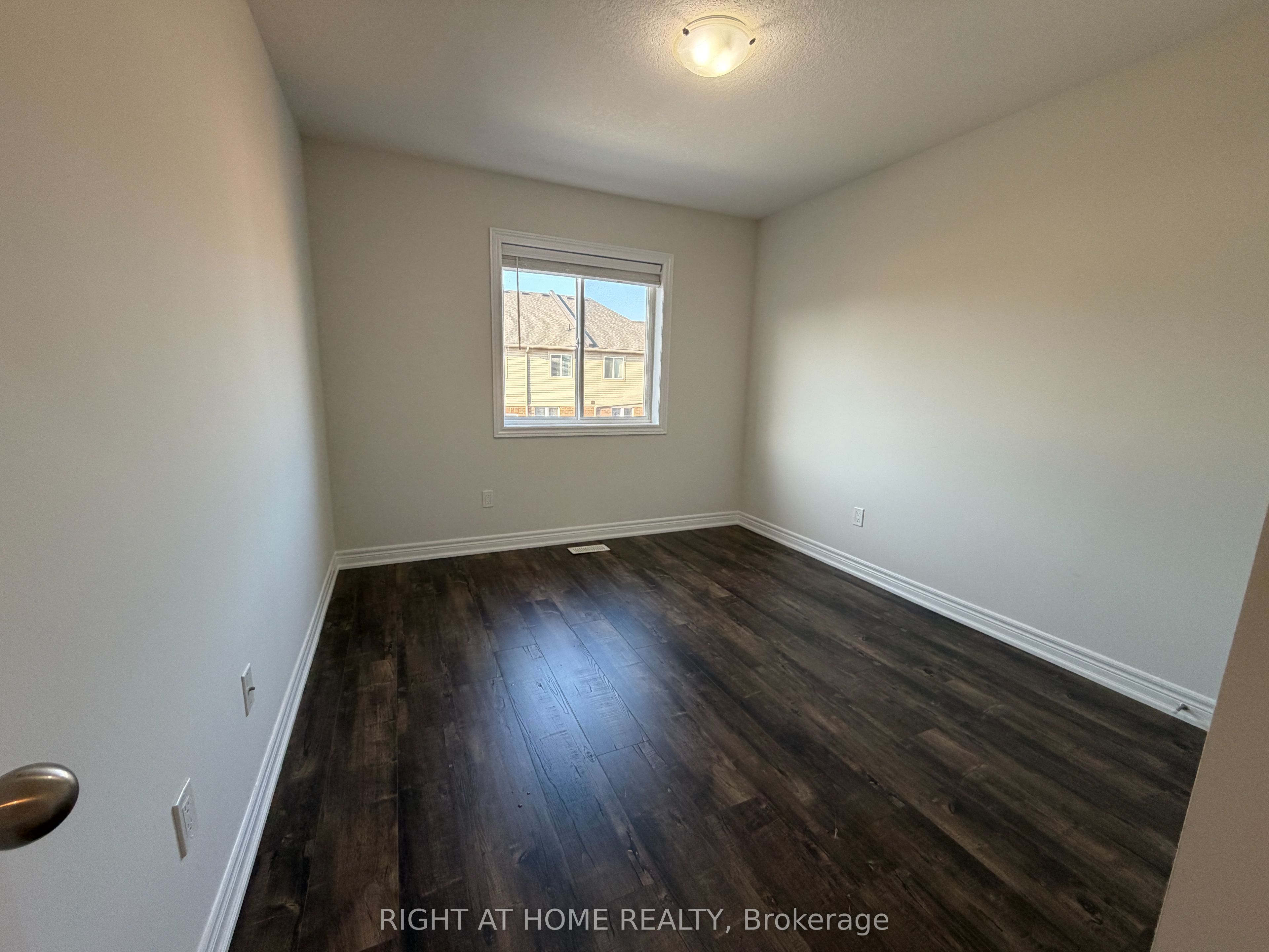 105 Sonoma Lane Property Photo 21