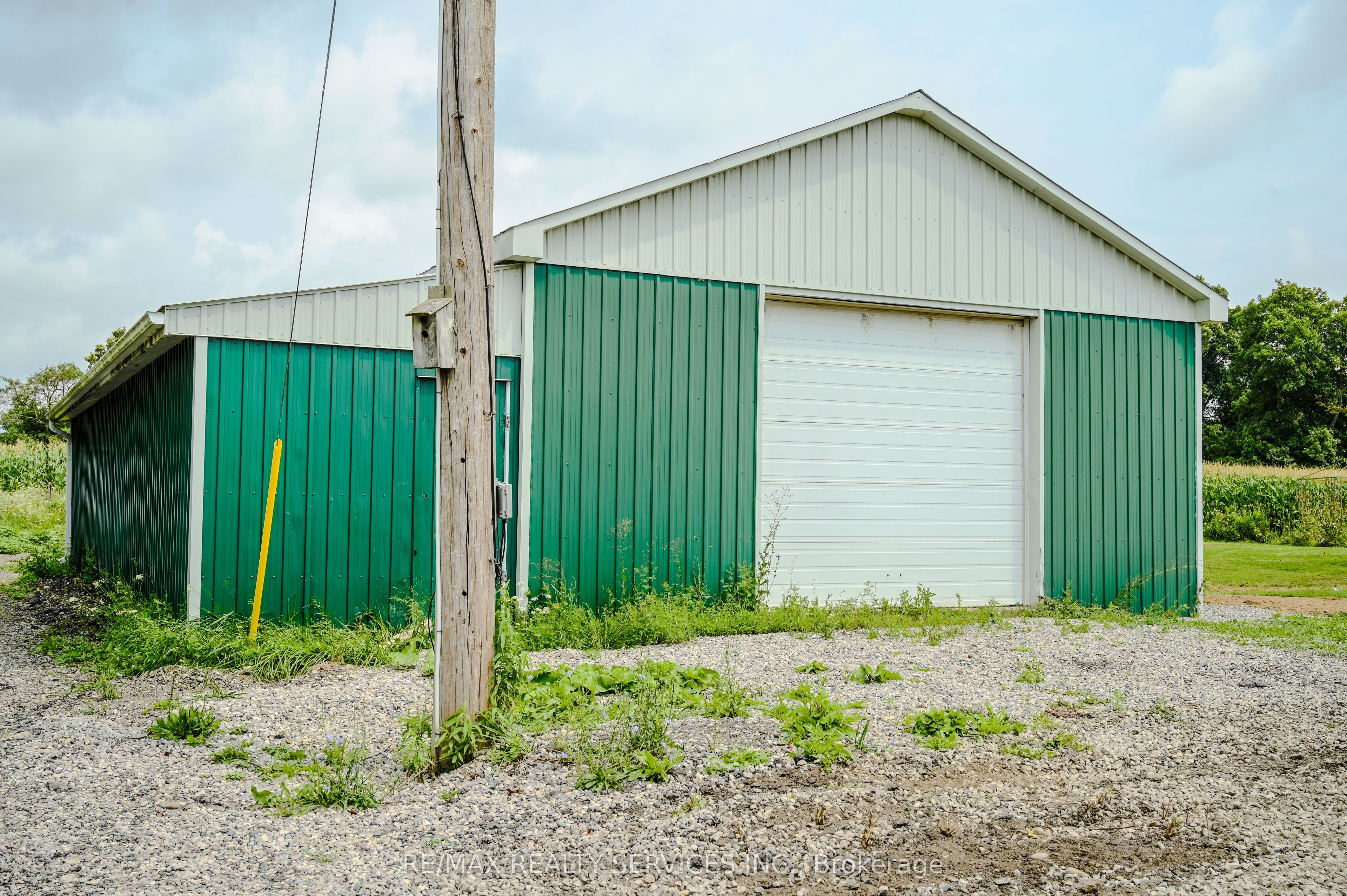 107 6th Line Property Photo 18