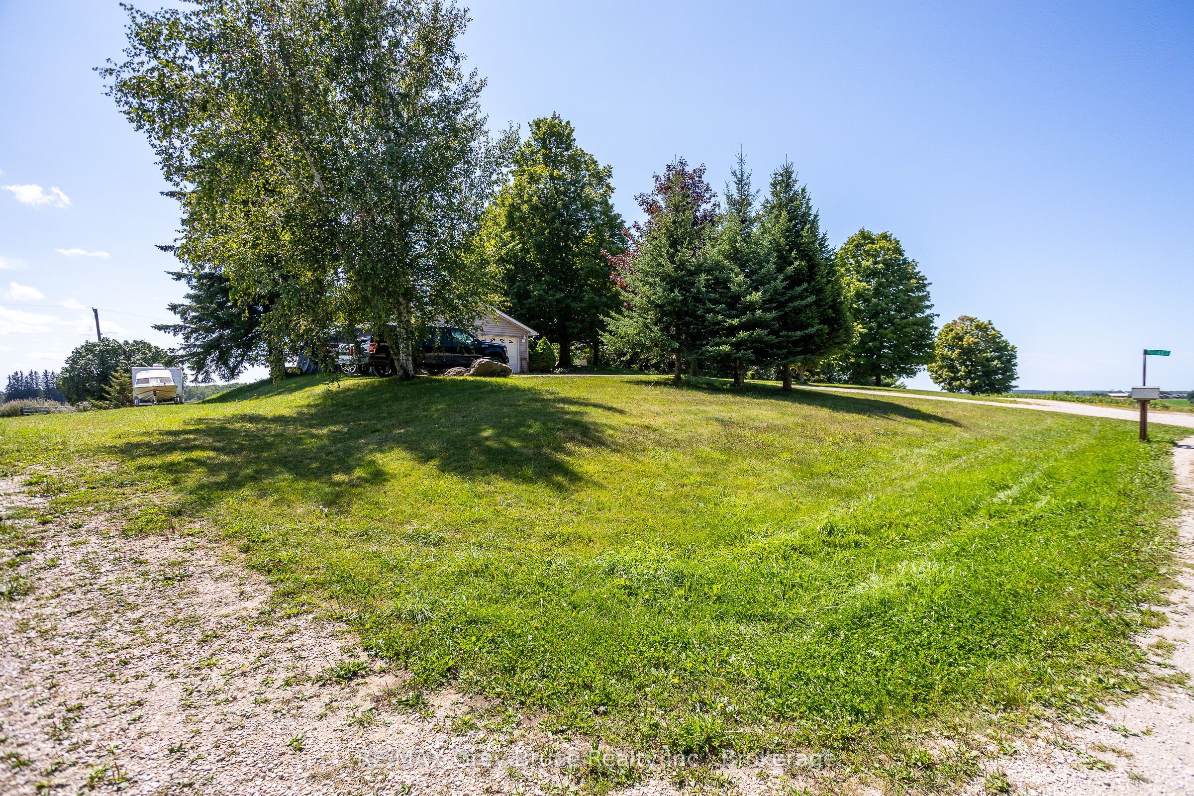 21486 Grey 16 Road Property Photo 24