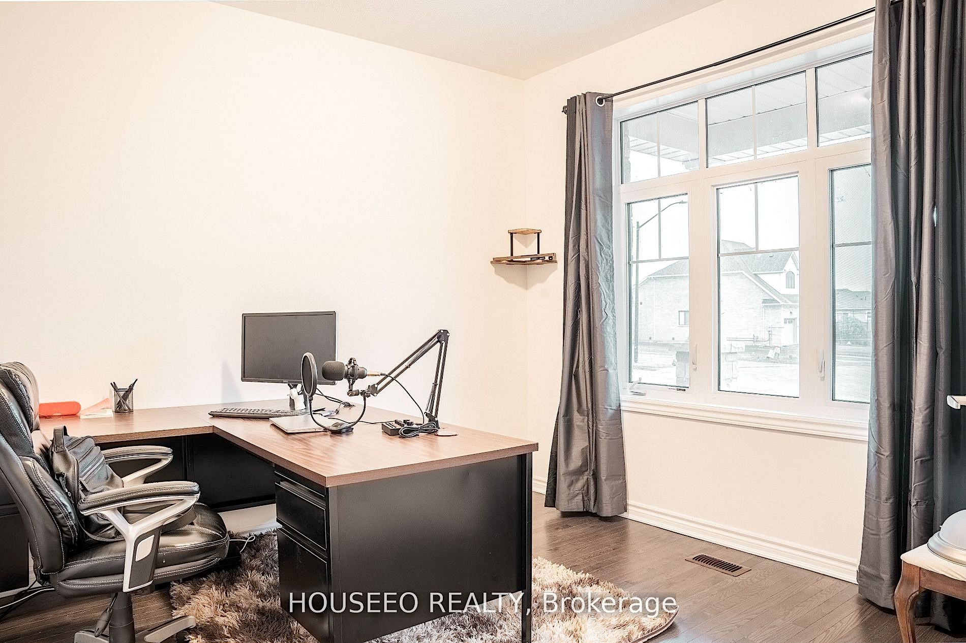 58 Oriole Crescent Property Photo 6