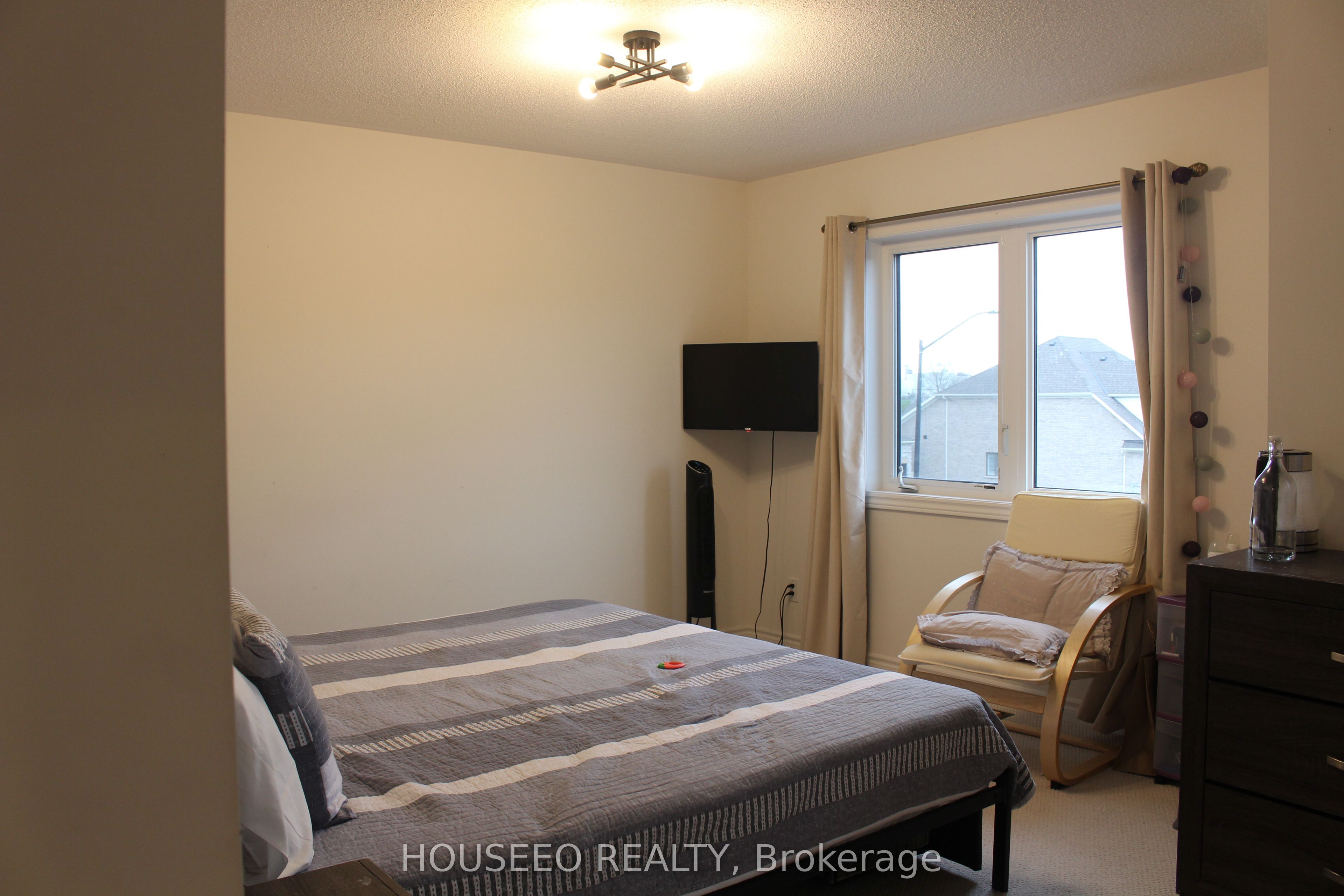 58 Oriole Crescent Property Photo 33