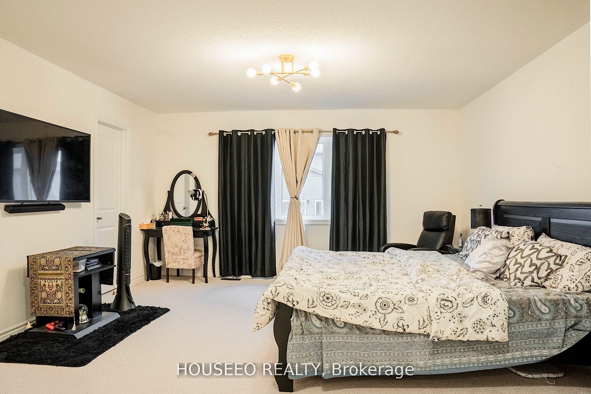 58 Oriole Crescent Property Photo 39
