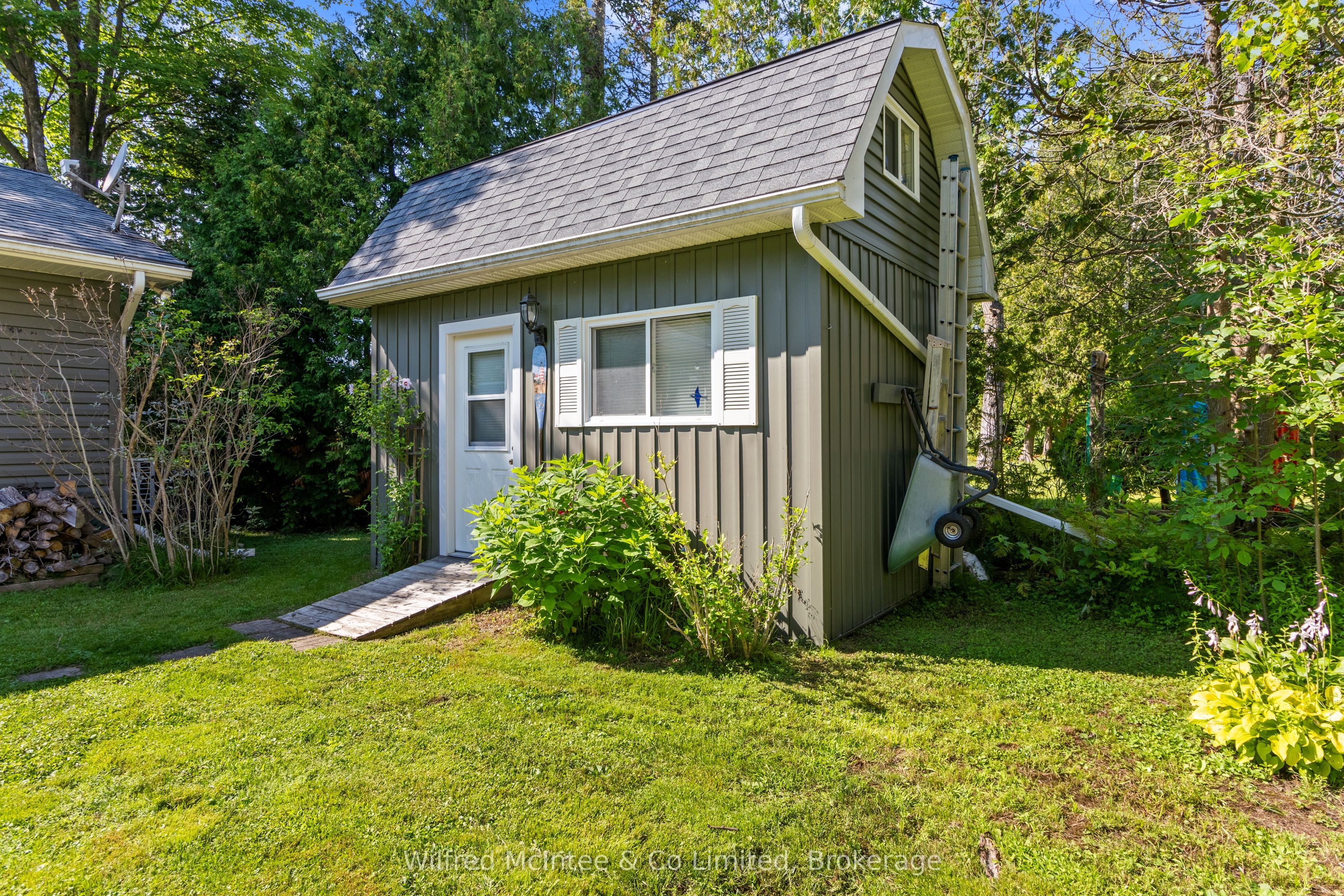32 Mohawk Drive Property Photo 44