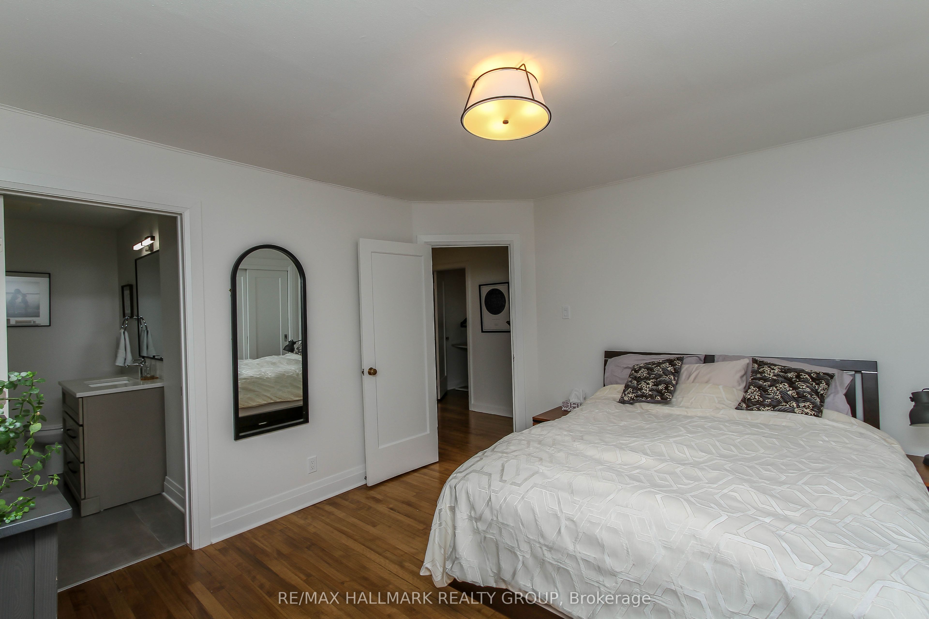 220 Cowley Avenue Property Photo 19