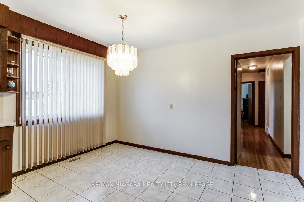 19 Eastdale Crescent Property Photo 19