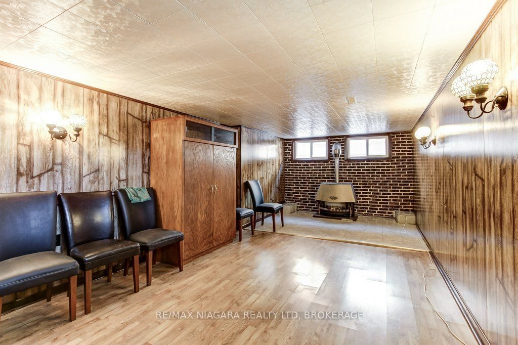 19 Eastdale Crescent Property Photo 37