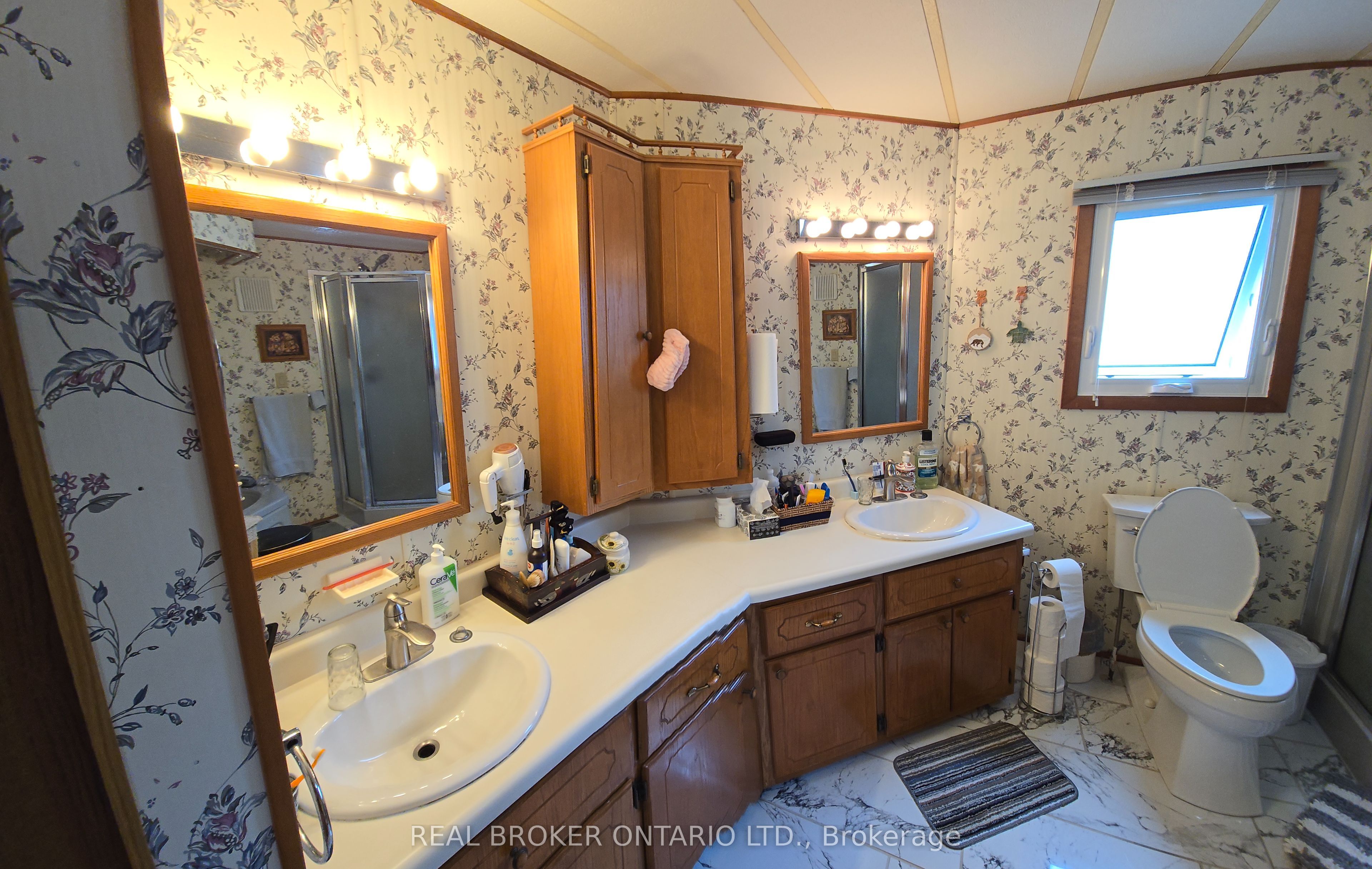 3033 Townline Road 10 Property Photo 22