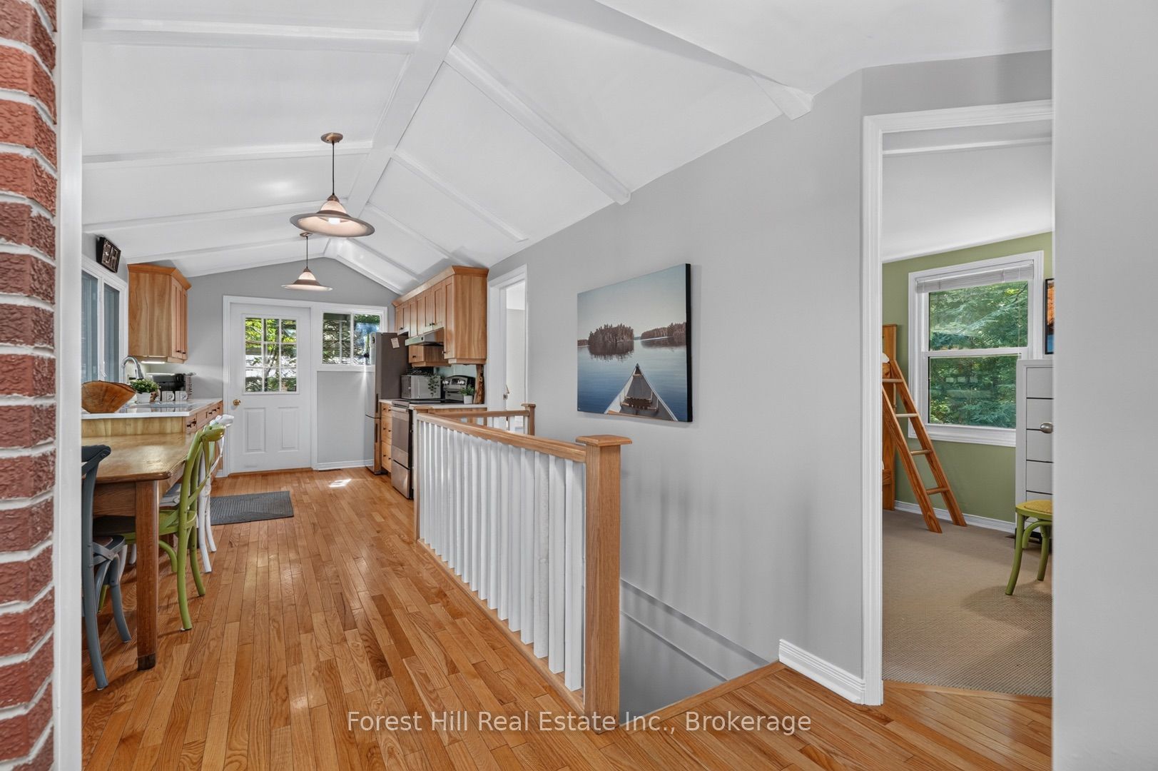 1208 Mccomb Point Drive Property Photo 9
