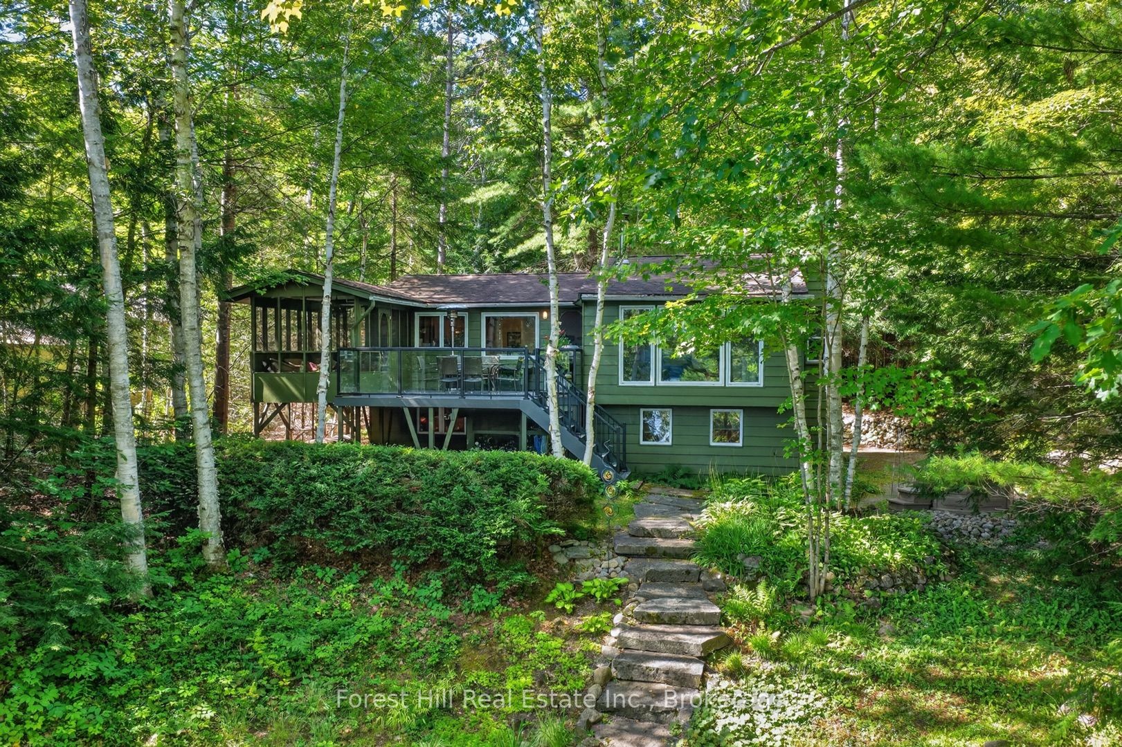 1208 Mccomb Point Drive Property Photo 43