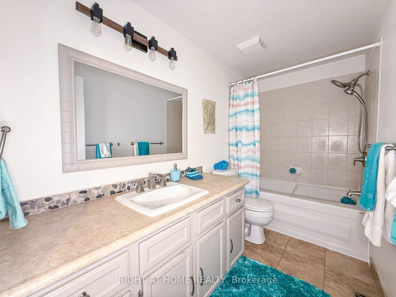 2623 Kaymar Crescent Property Photo 15