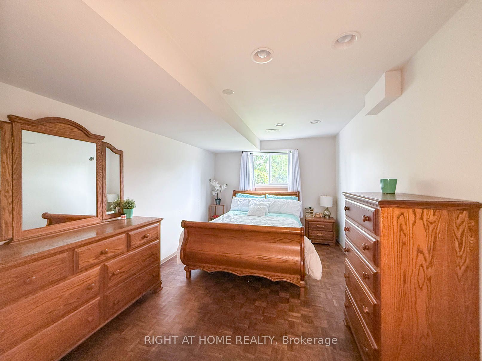 2623 Kaymar Crescent Property Photo 17
