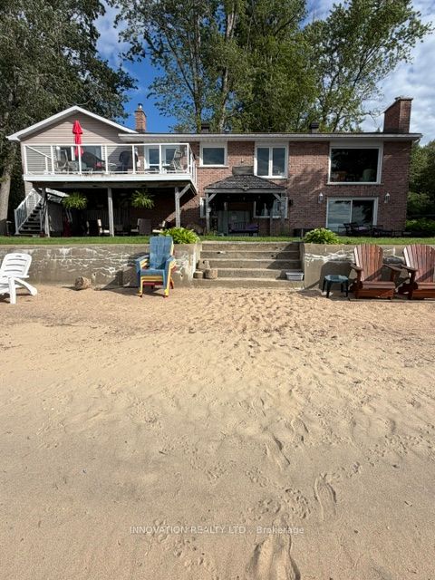 4372 Armitage Avenue W Property Photo 7