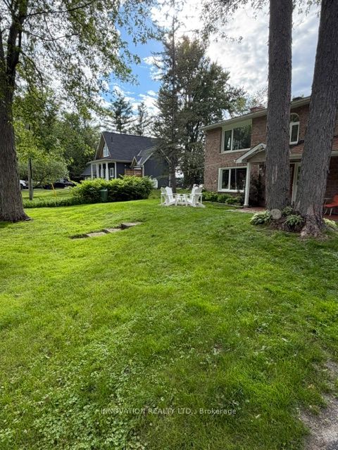 4372 Armitage Avenue W Property Photo 13