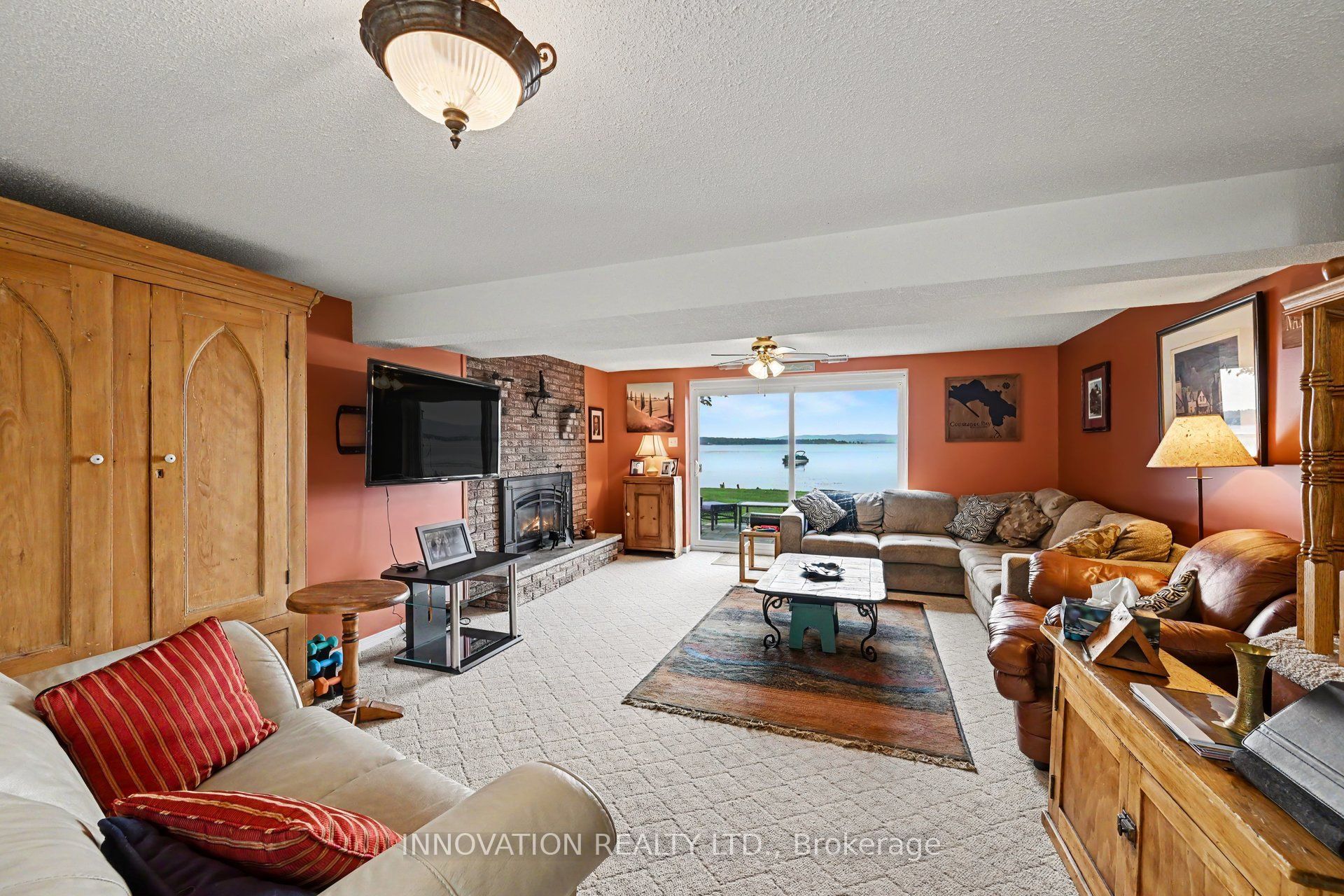 4372 Armitage Avenue W Property Photo 31