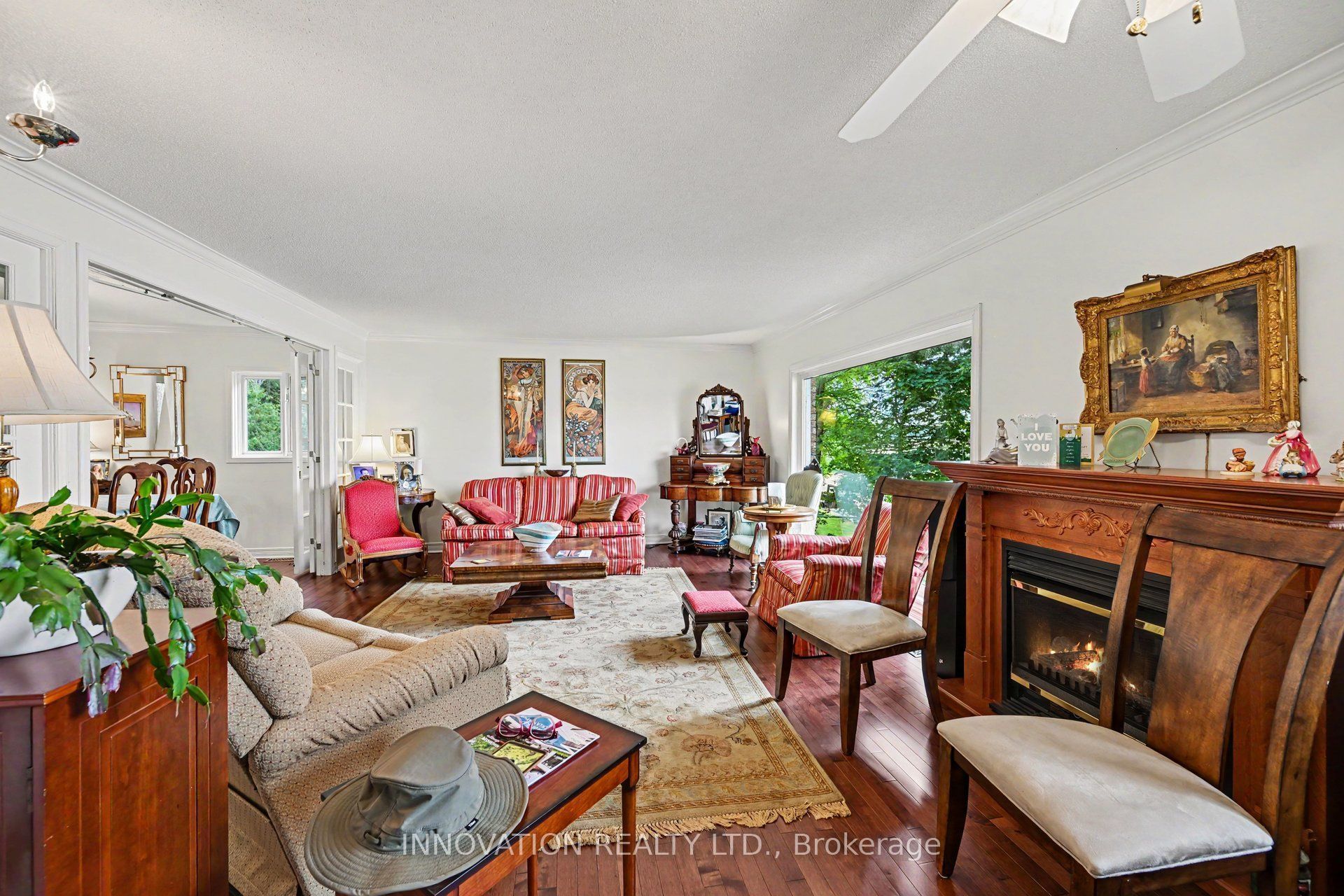 4372 Armitage Avenue W Property Photo 33