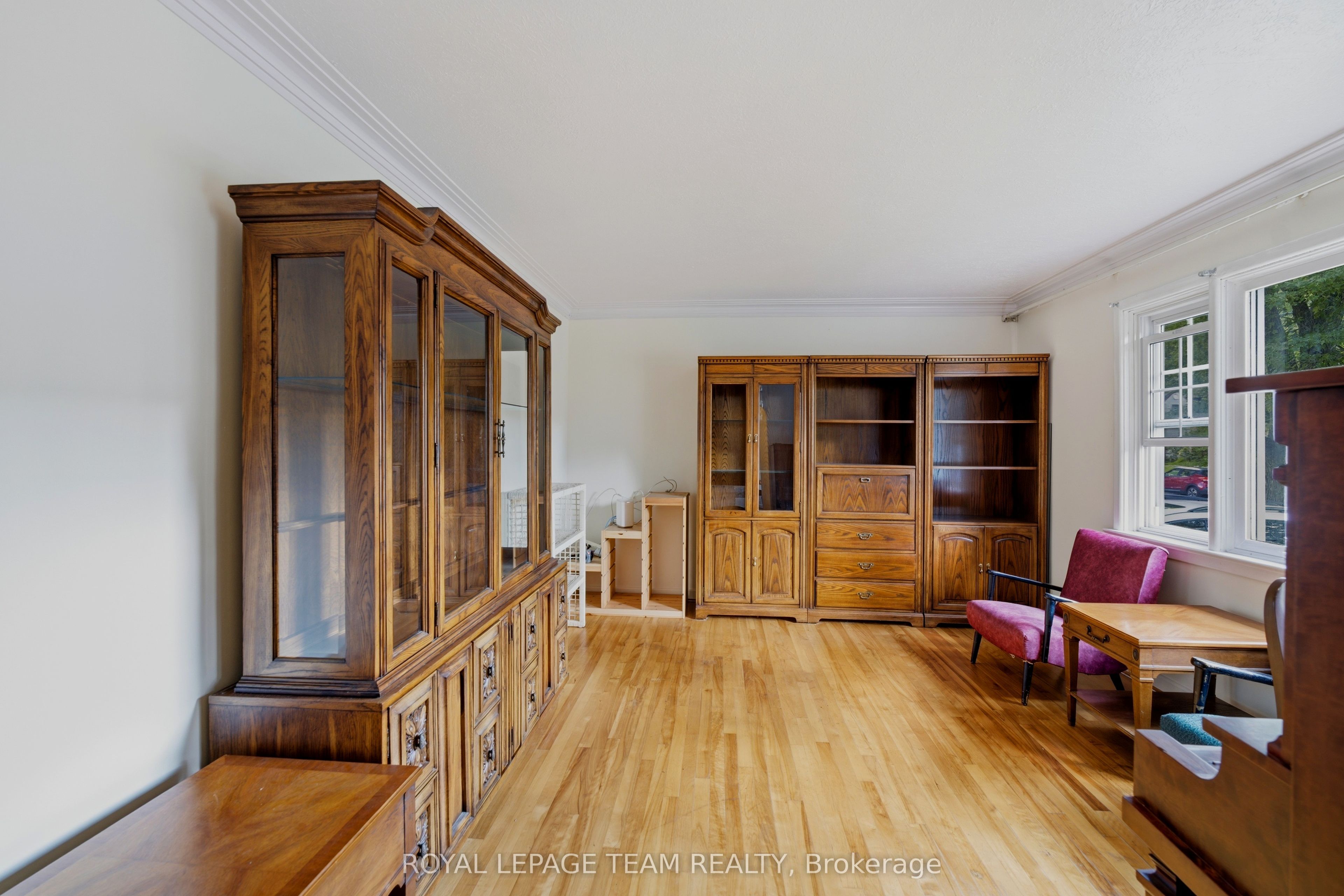 229 Daniel Avenue Property Photo 8