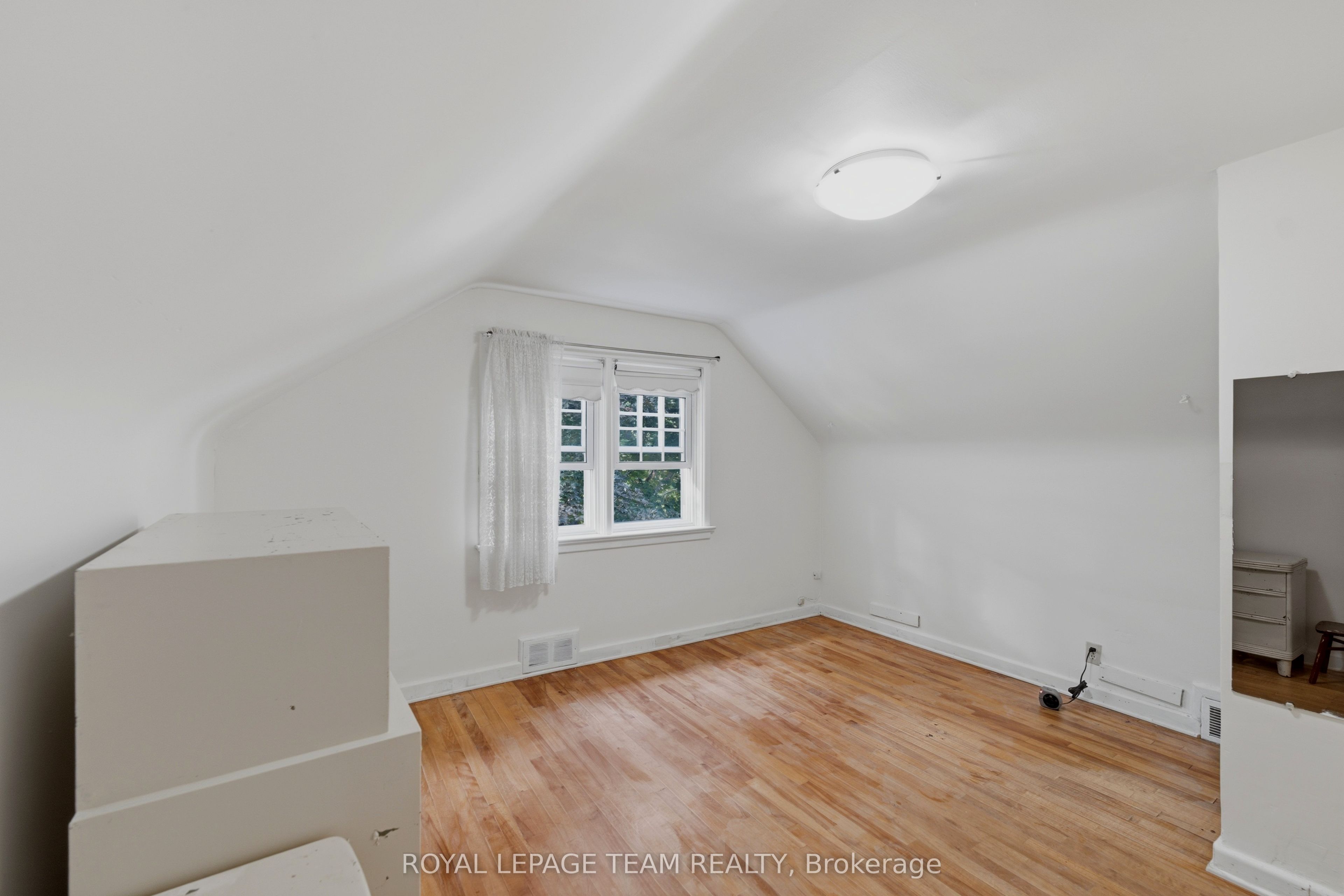 229 Daniel Avenue Property Photo 22