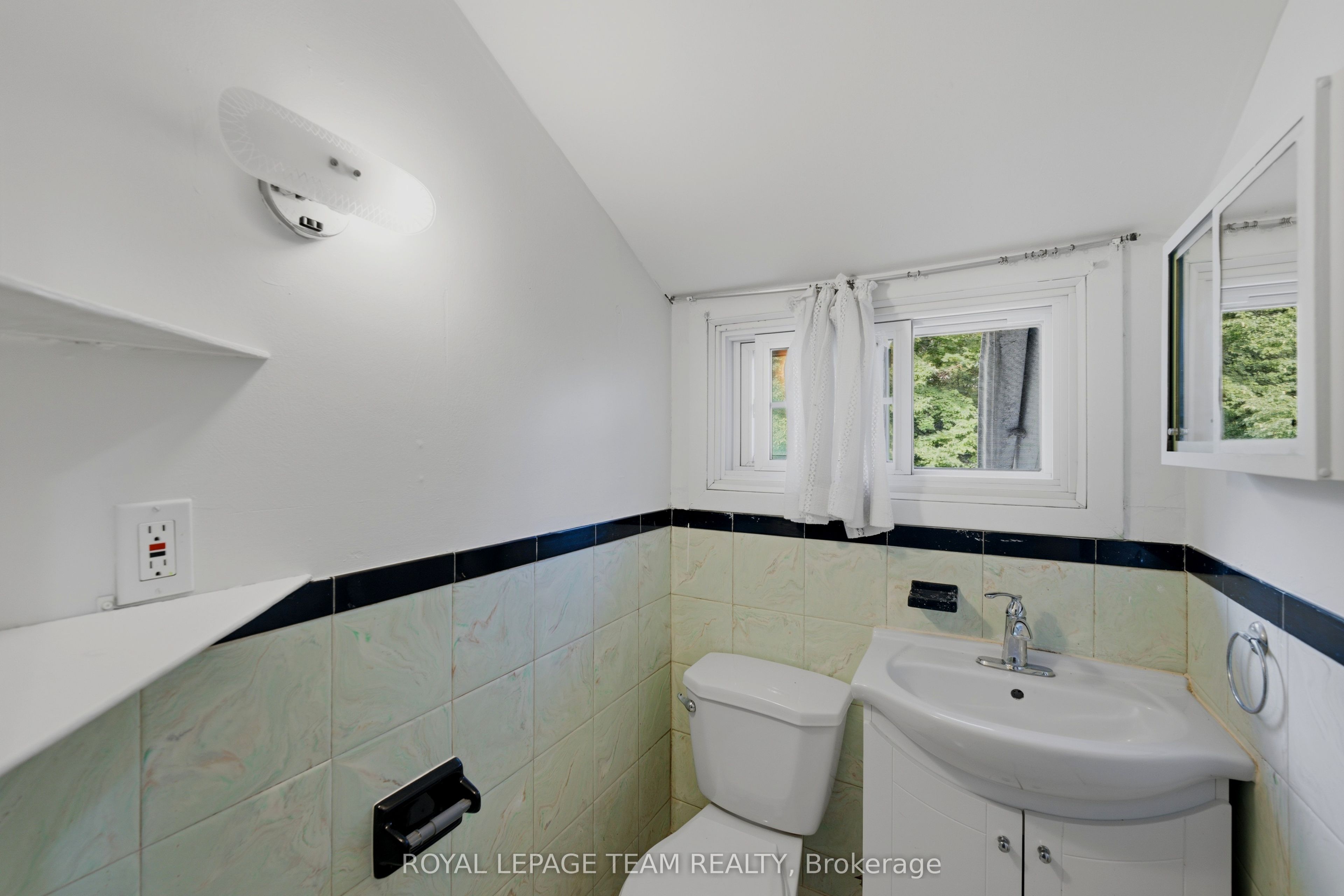 229 Daniel Avenue Property Photo 25