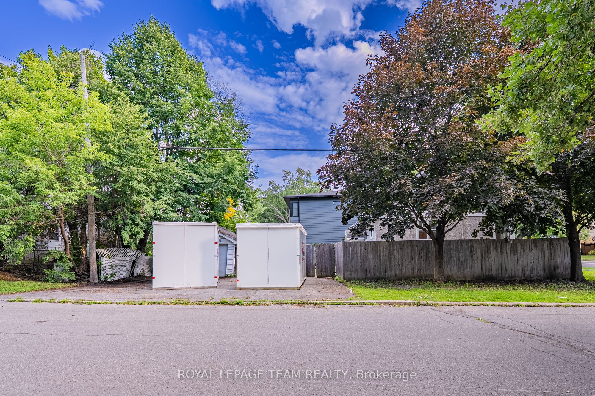 229 Daniel Avenue Property Photo 31