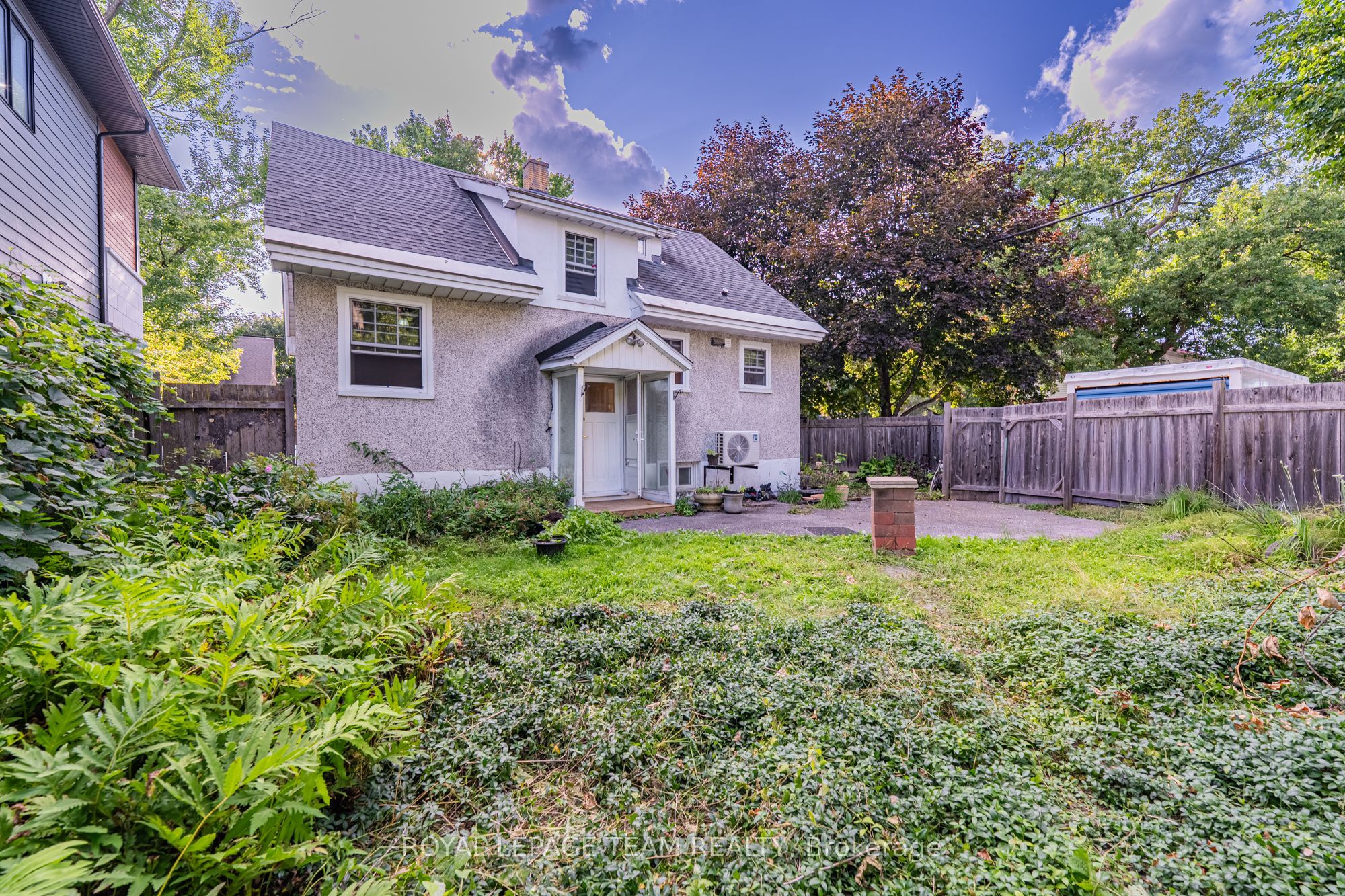 229 Daniel Avenue Property Photo 36
