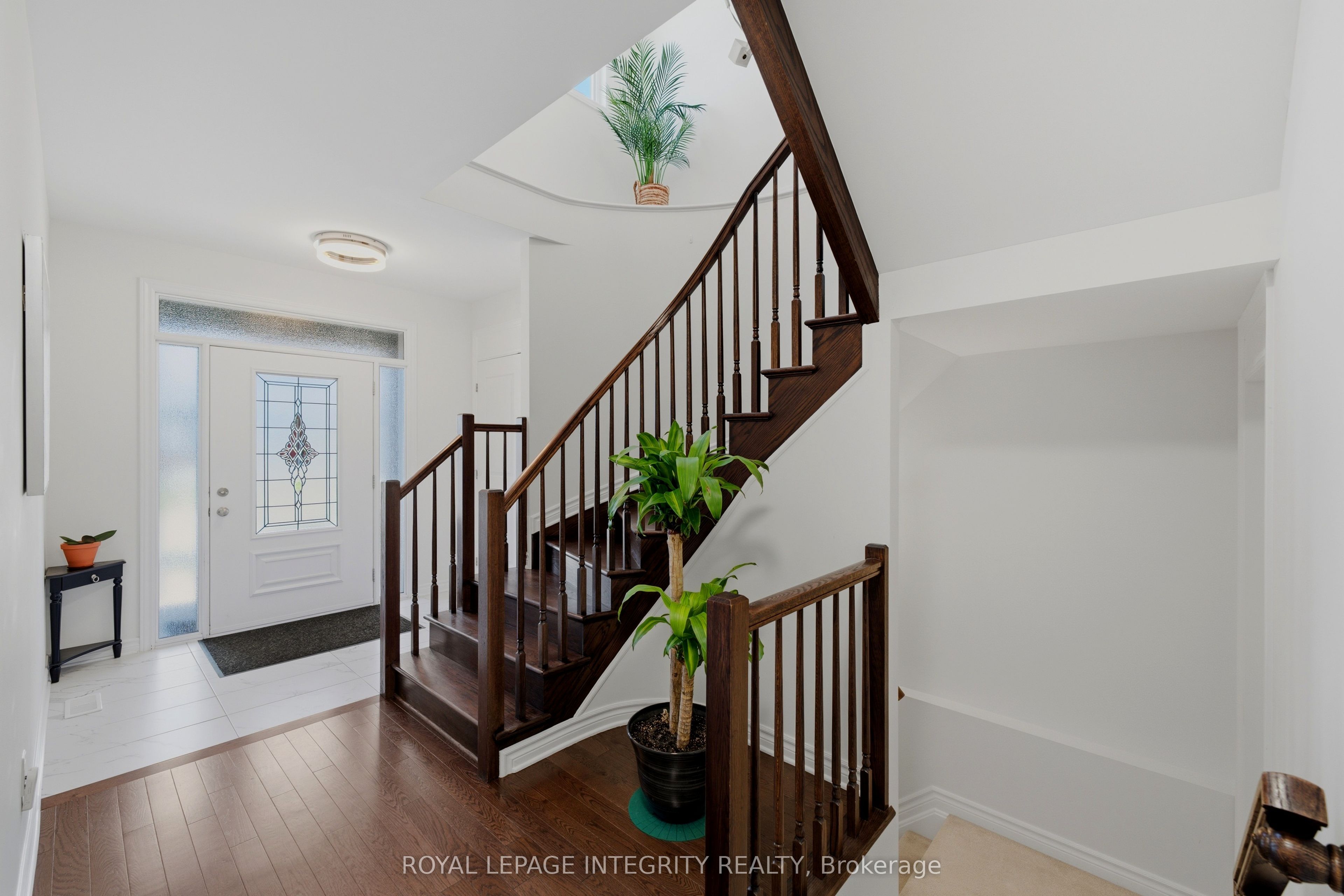 43 Cento Way Property Photo 4