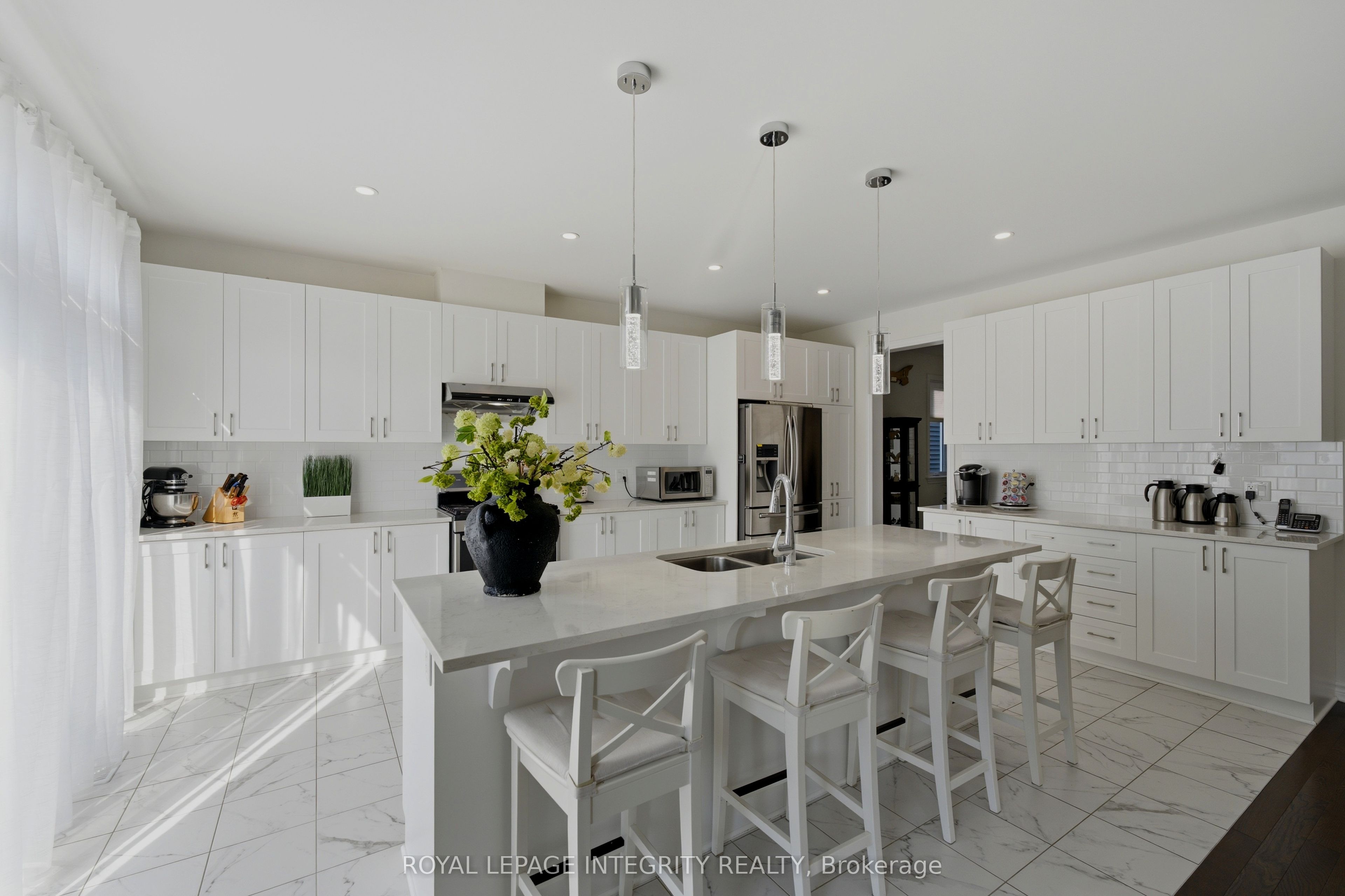 43 Cento Way Property Photo 13