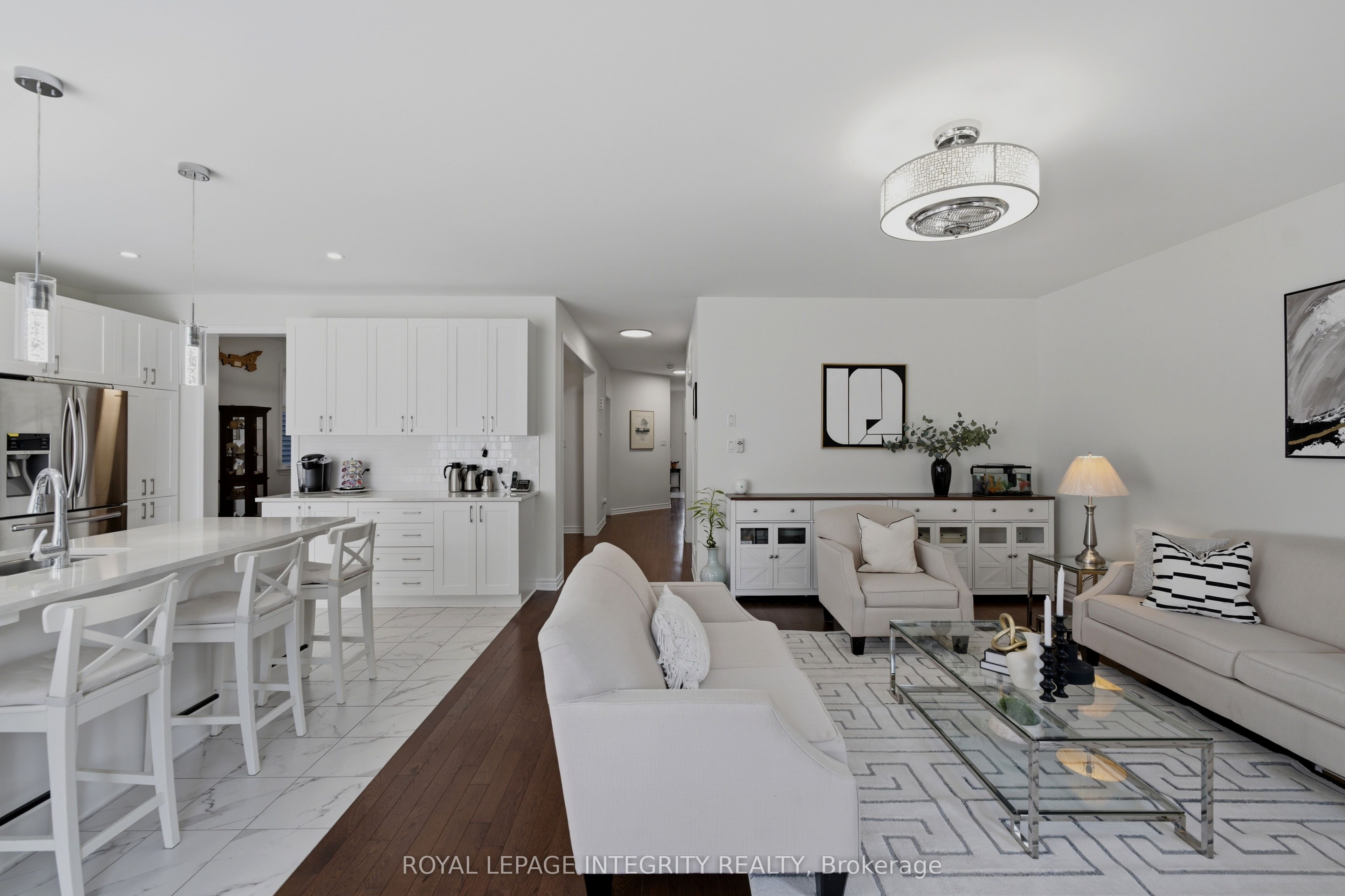 43 Cento Way Property Photo 16