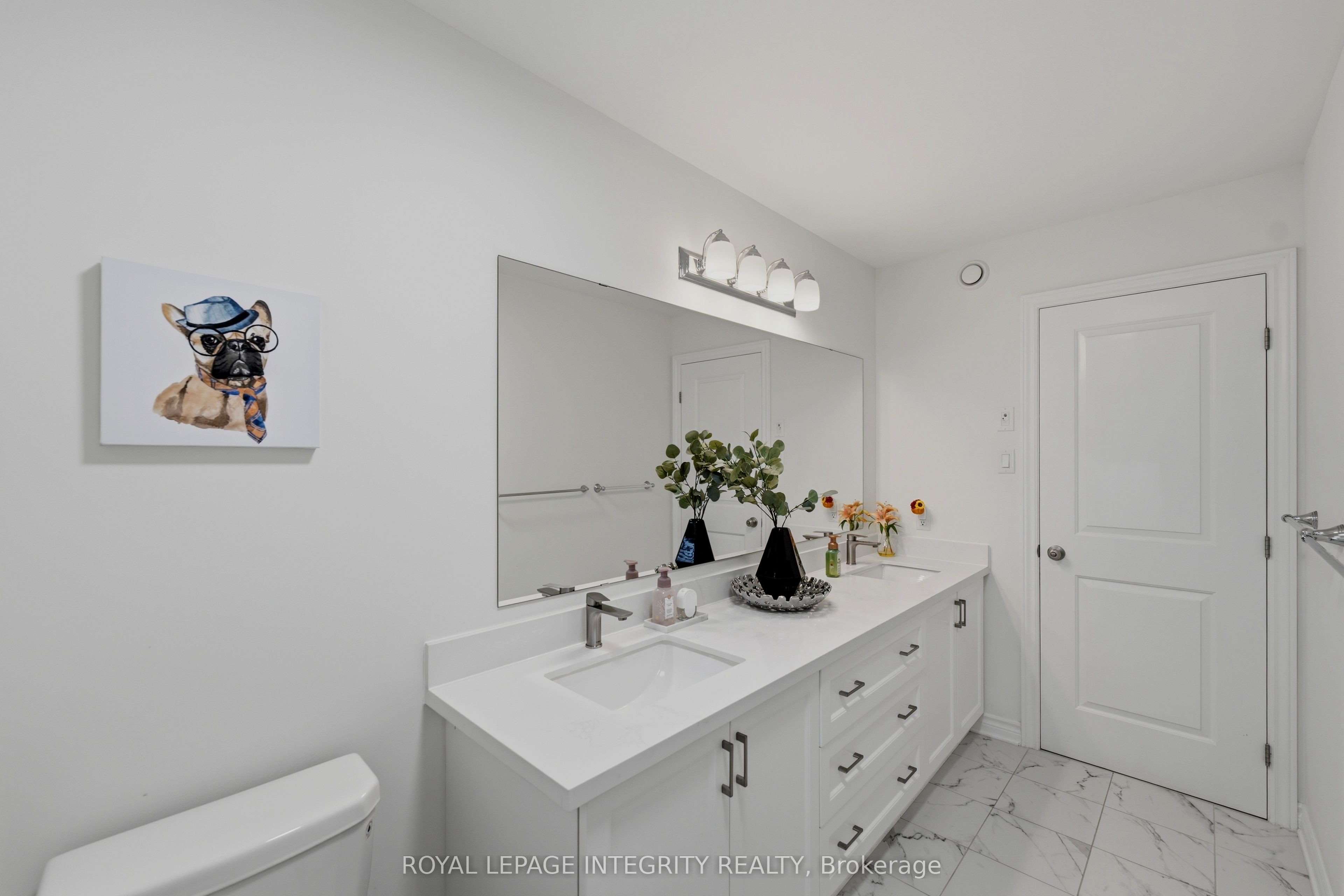 43 Cento Way Property Photo 29
