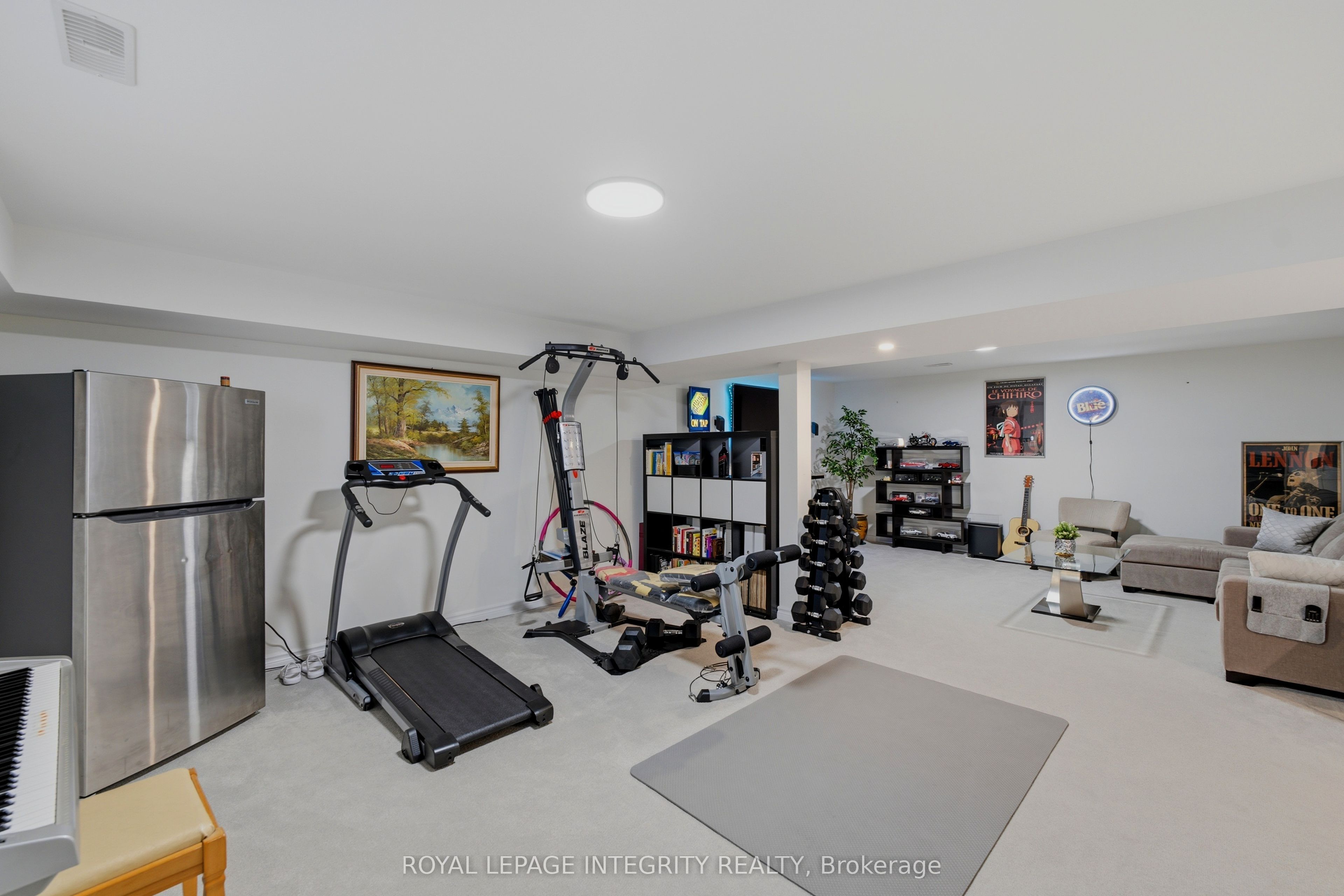 43 Cento Way Property Photo 37