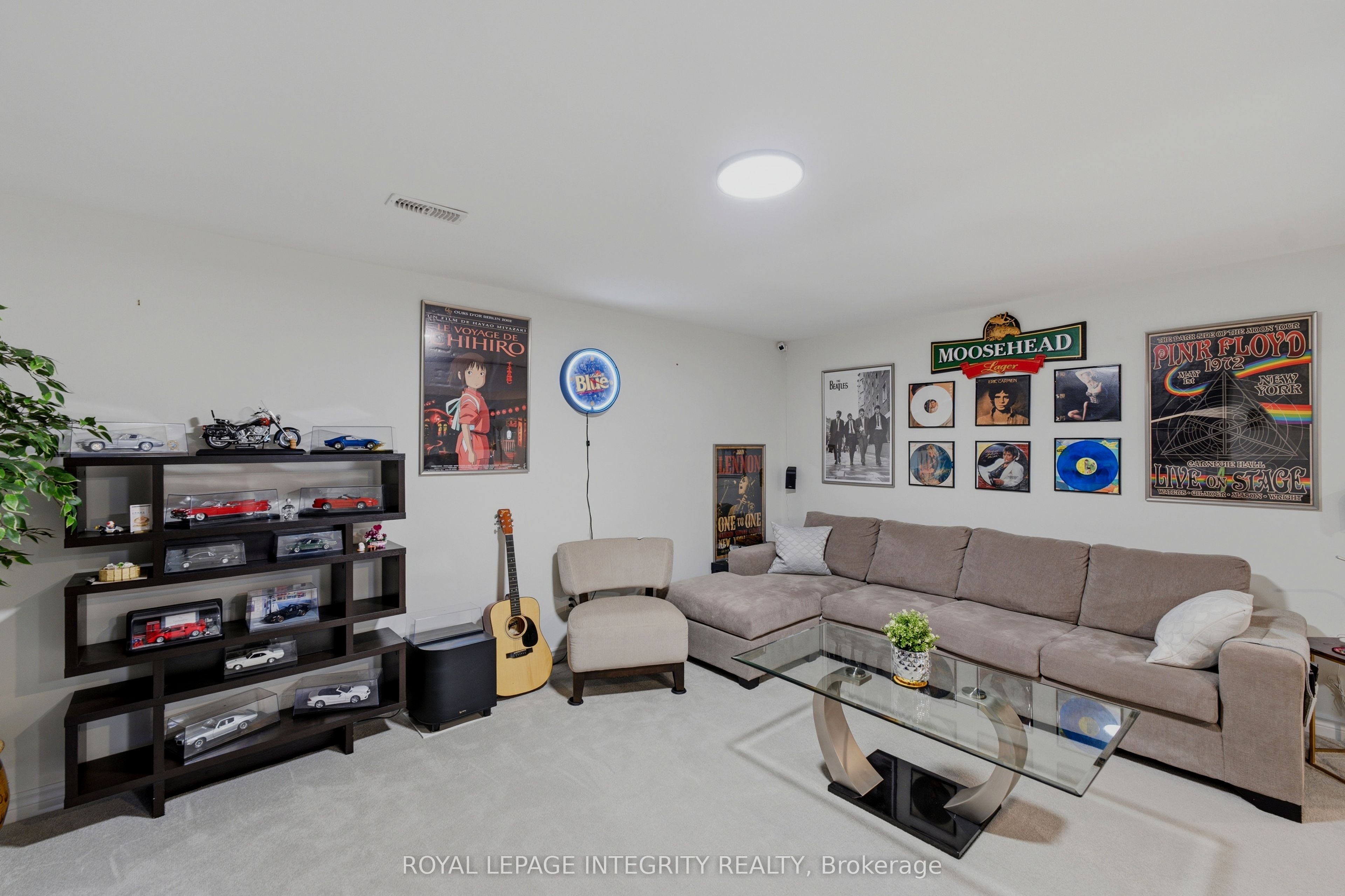 43 Cento Way Property Photo 40