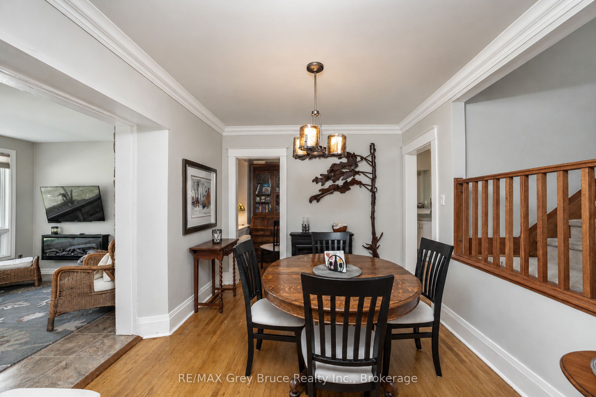 772 3rd Avenue W Property Photo 13