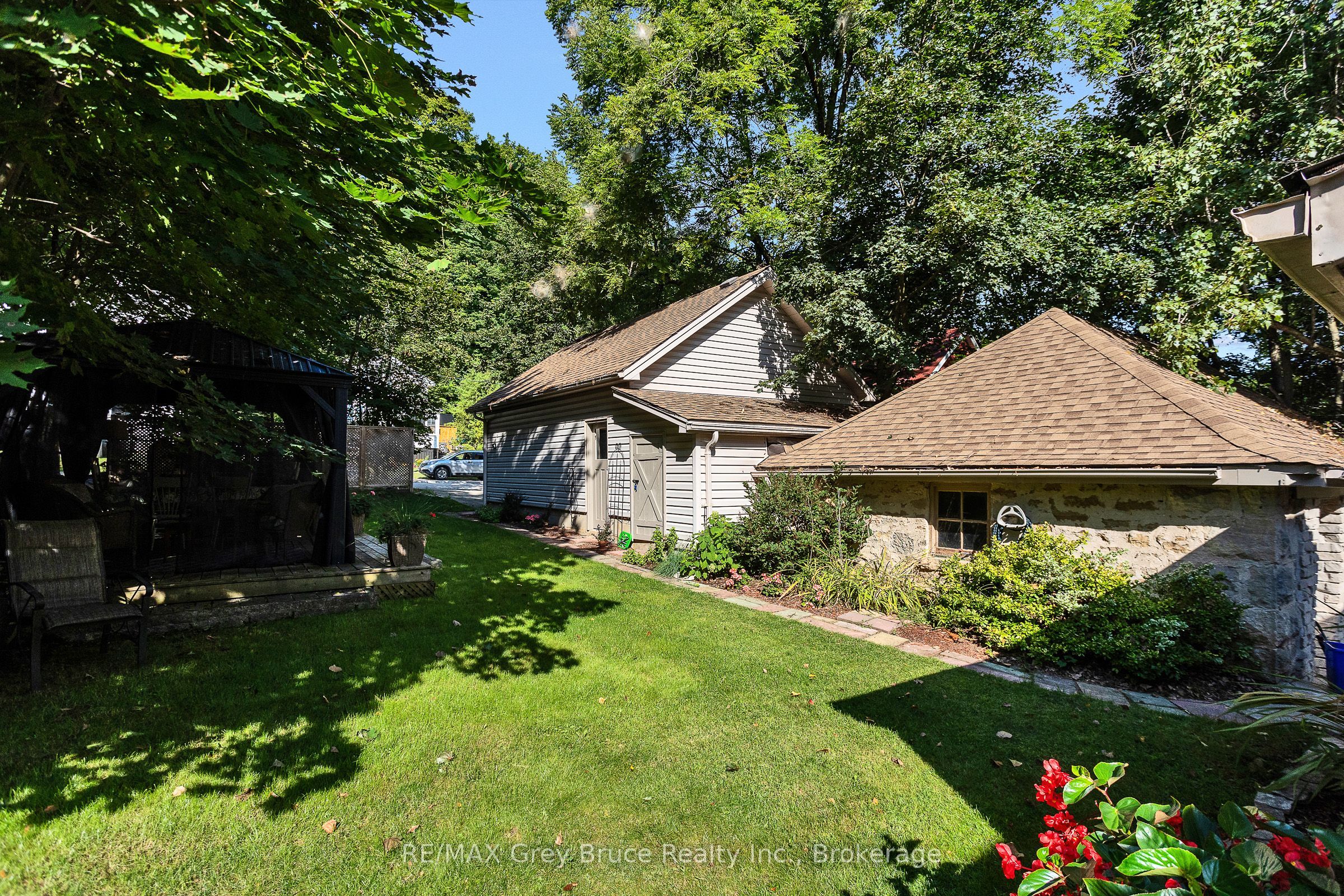 772 3rd Avenue W Property Photo 42