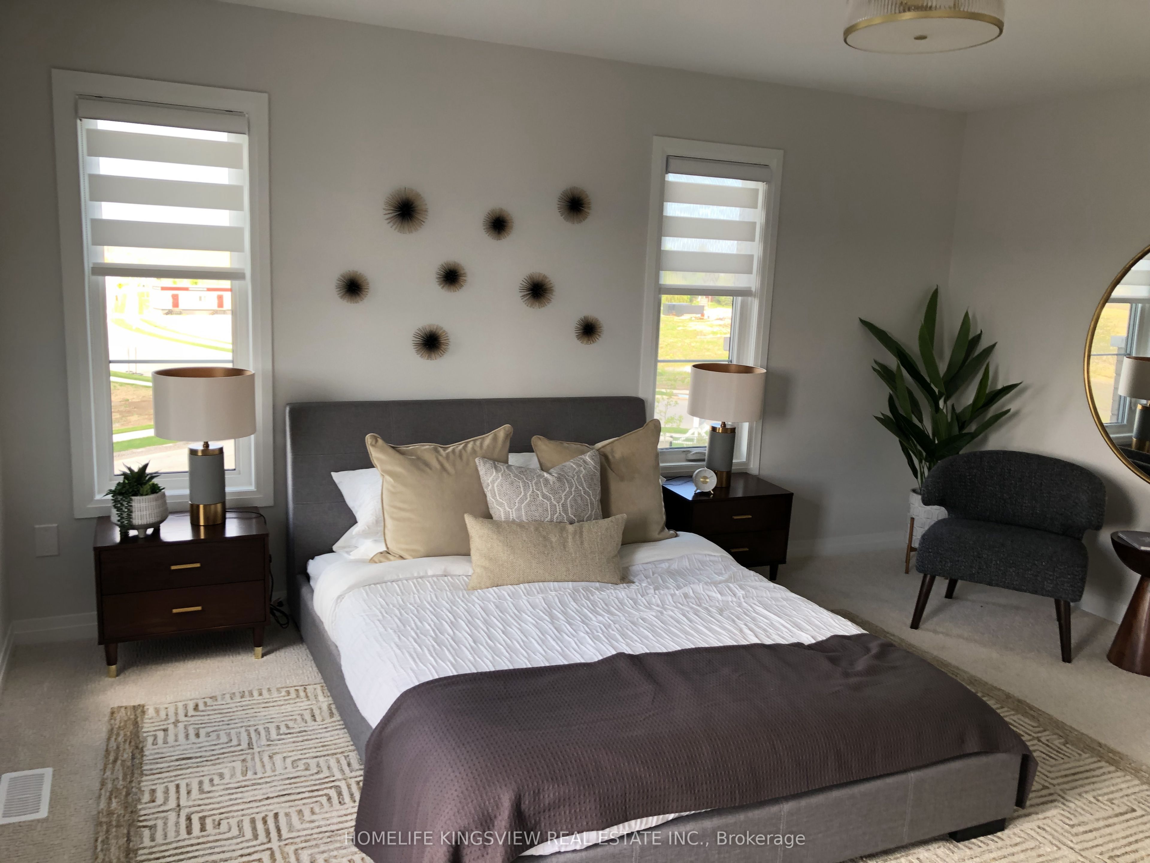 496 Provident Way Property Photo 3