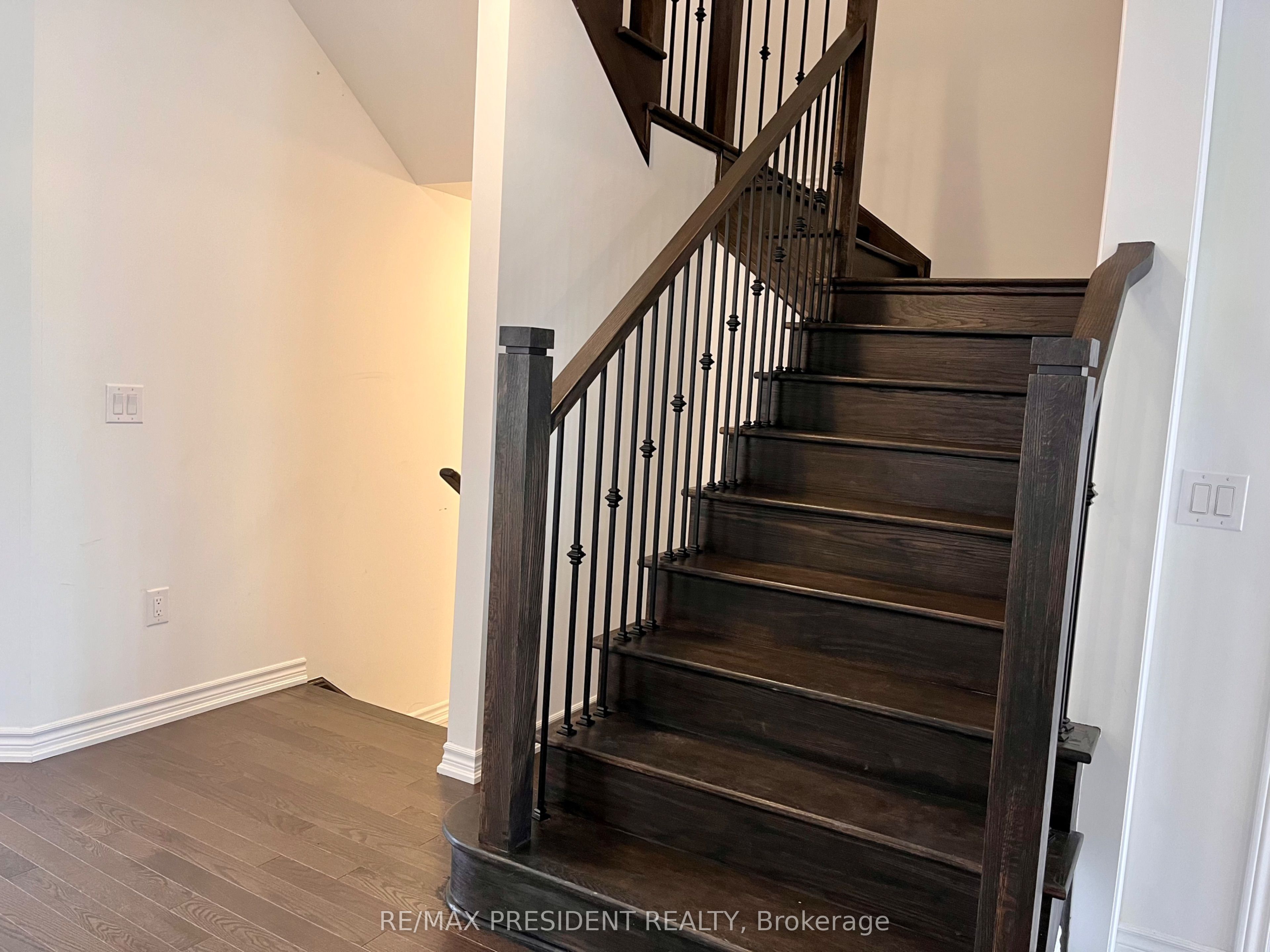 39 Aitchison Avenue Property Photo 4