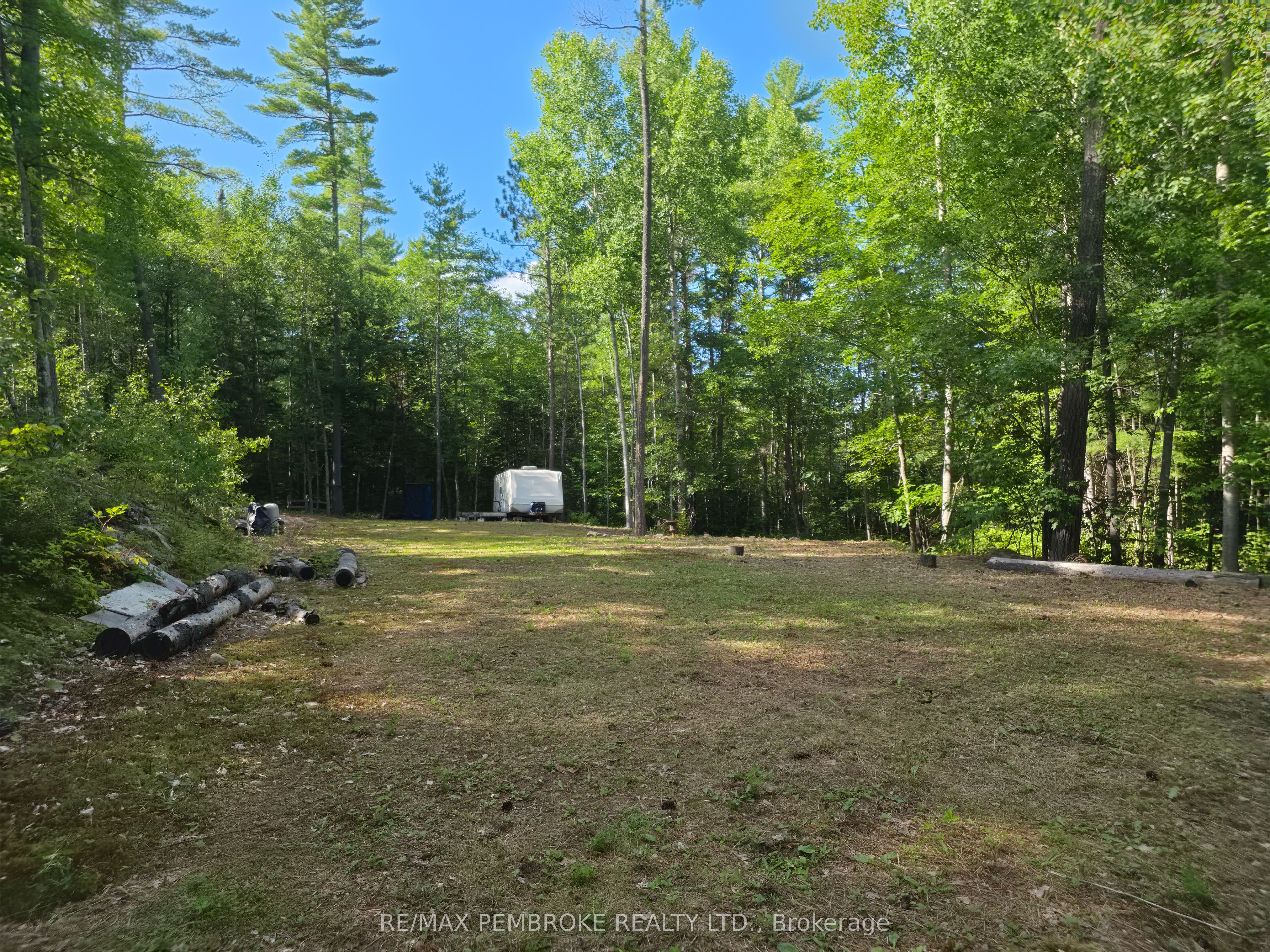 5032 Round Lake Road Property Photo 42