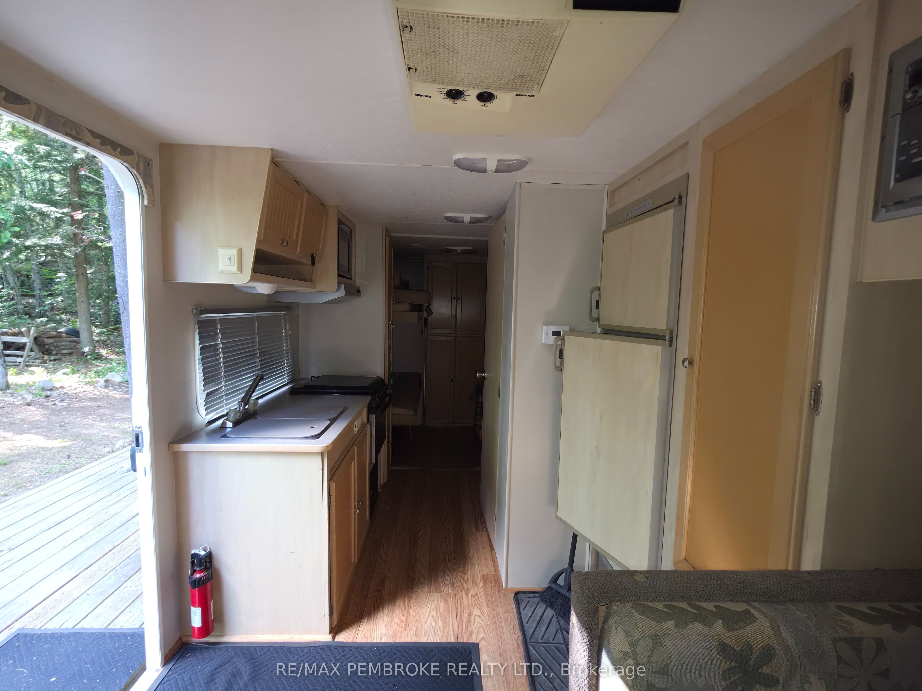 5032 Round Lake Road Property Photo 45