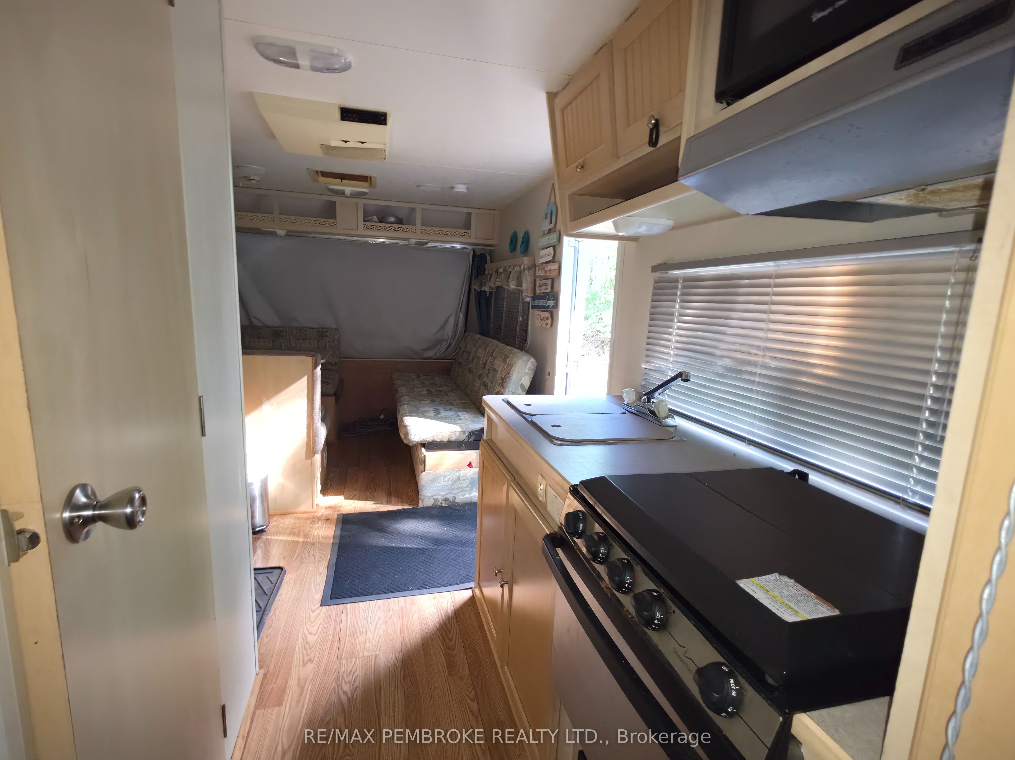 5032 Round Lake Road Property Photo 48