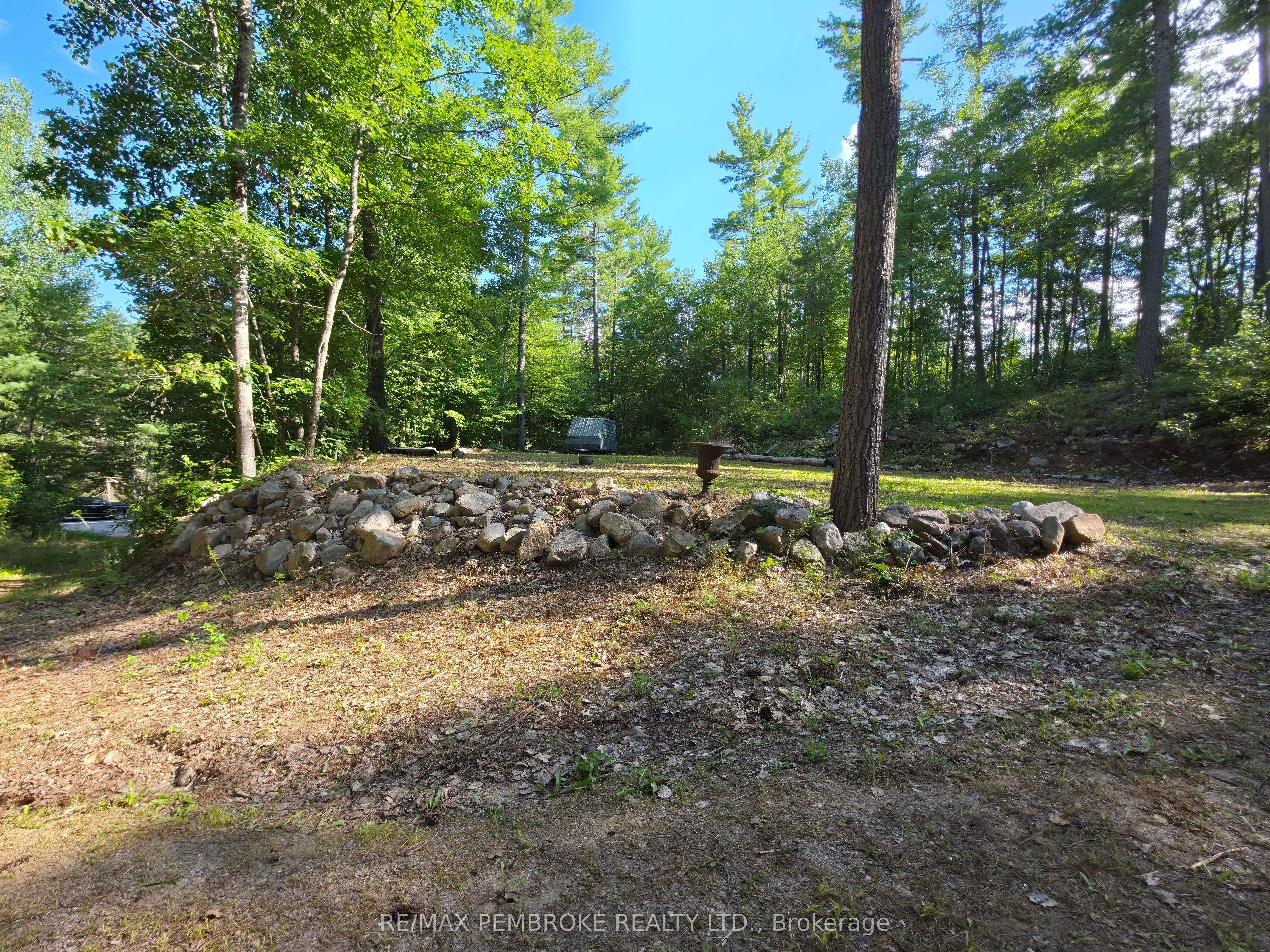 5032 Round Lake Road Property Photo 50