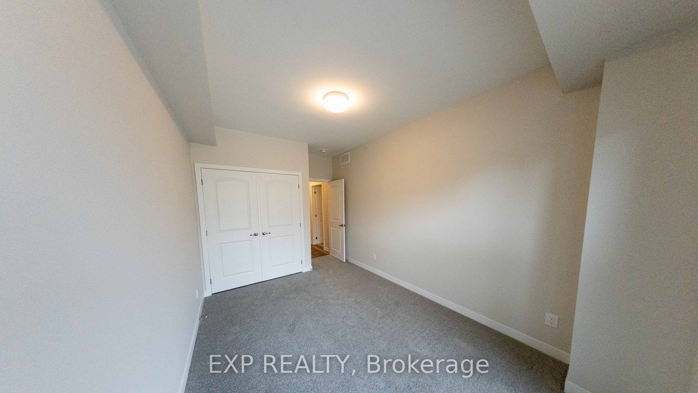 206 Lillian Freiman Private Property Photo 10