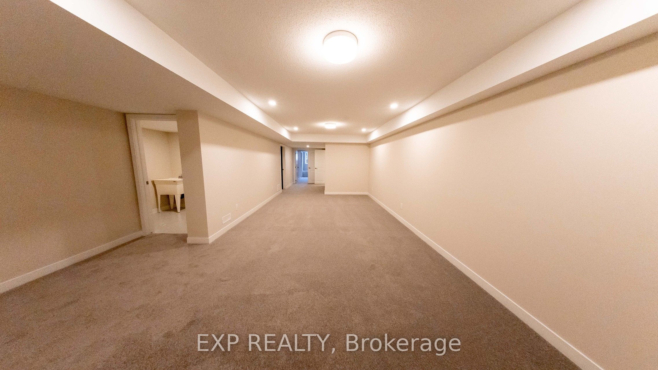 206 Lillian Freiman Private Property Photo 15