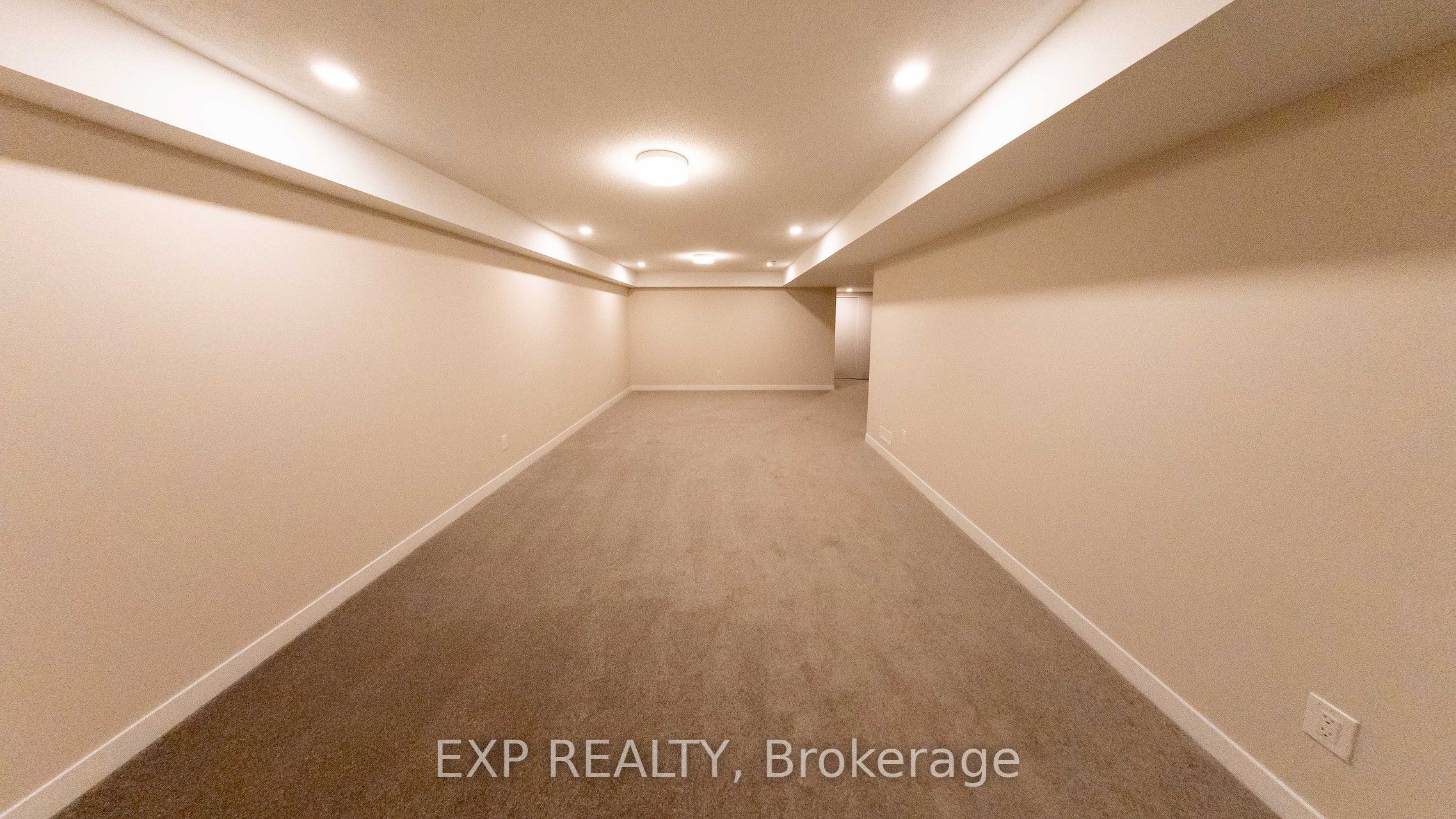 206 Lillian Freiman Private Property Photo 16