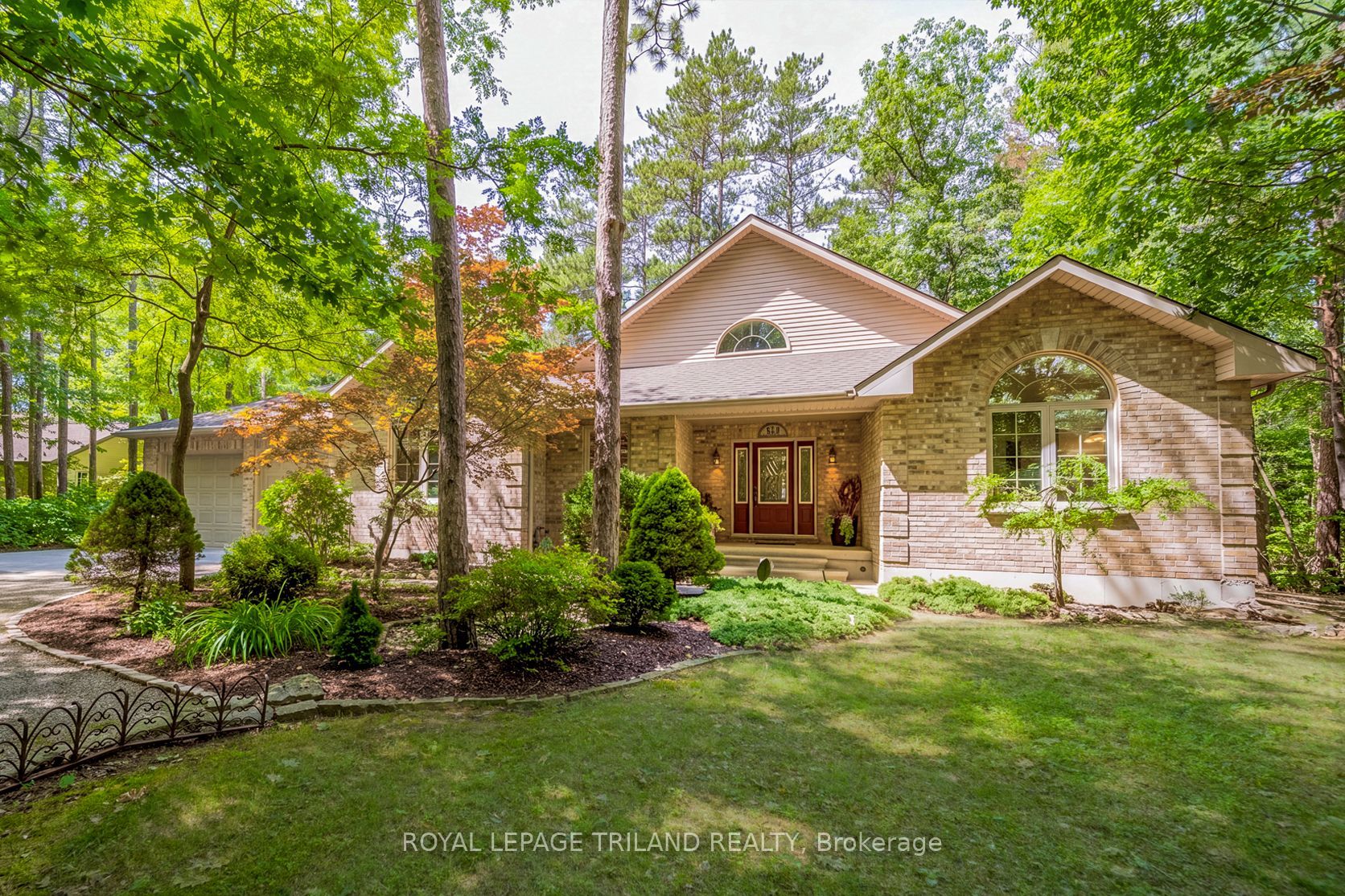 9958 Riverview Road Property Photo 1