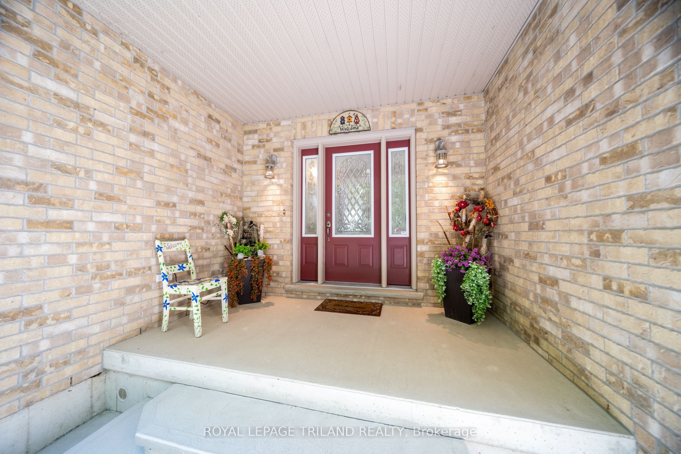 9958 Riverview Road Property Photo 12