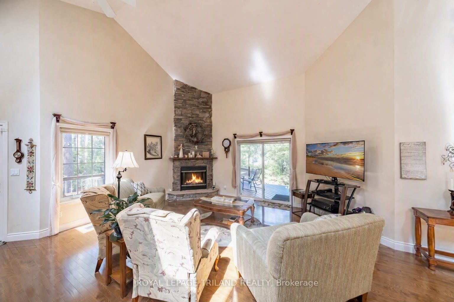 9958 Riverview Road Property Photo 14