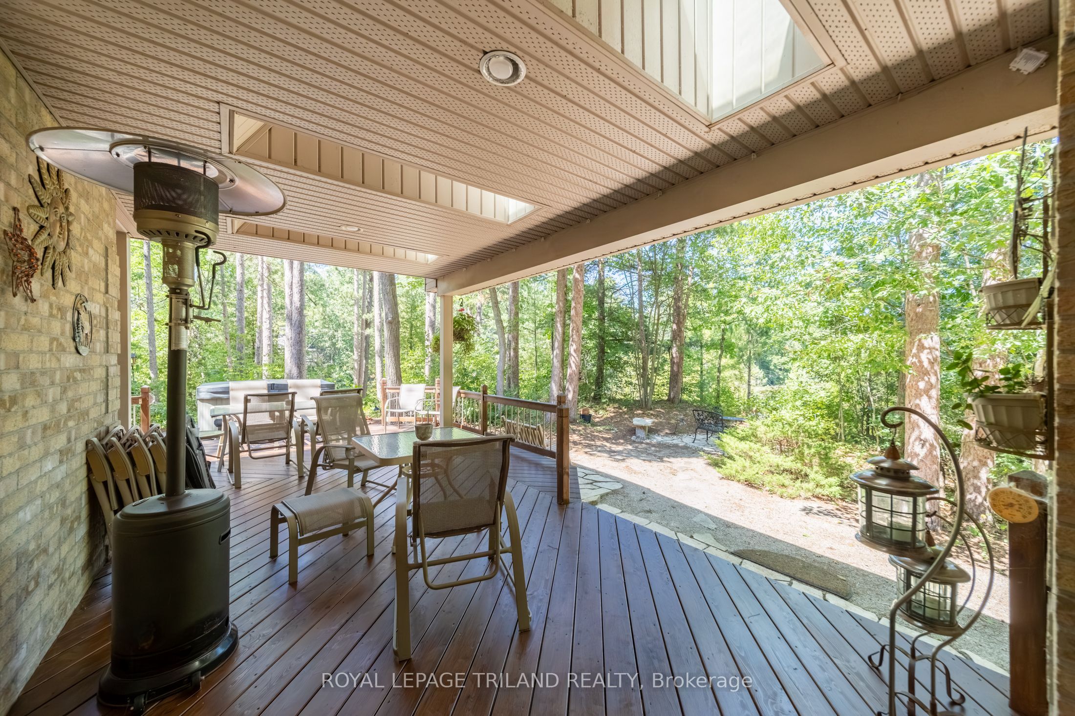 9958 Riverview Road Property Photo 40